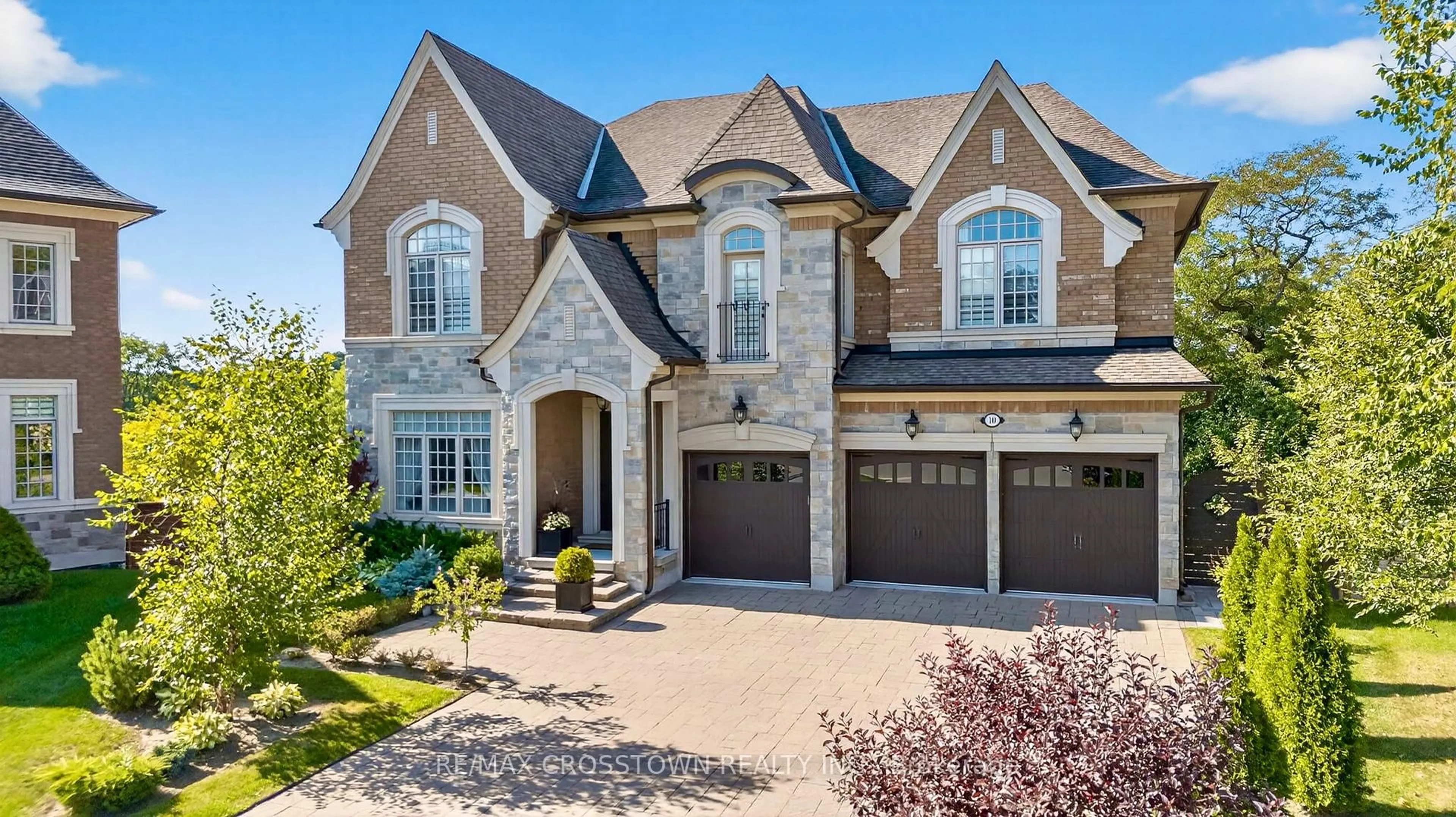 Home with brick exterior material, street for 10 Annsleywood Crt, Vaughan Ontario L4H 4G6
