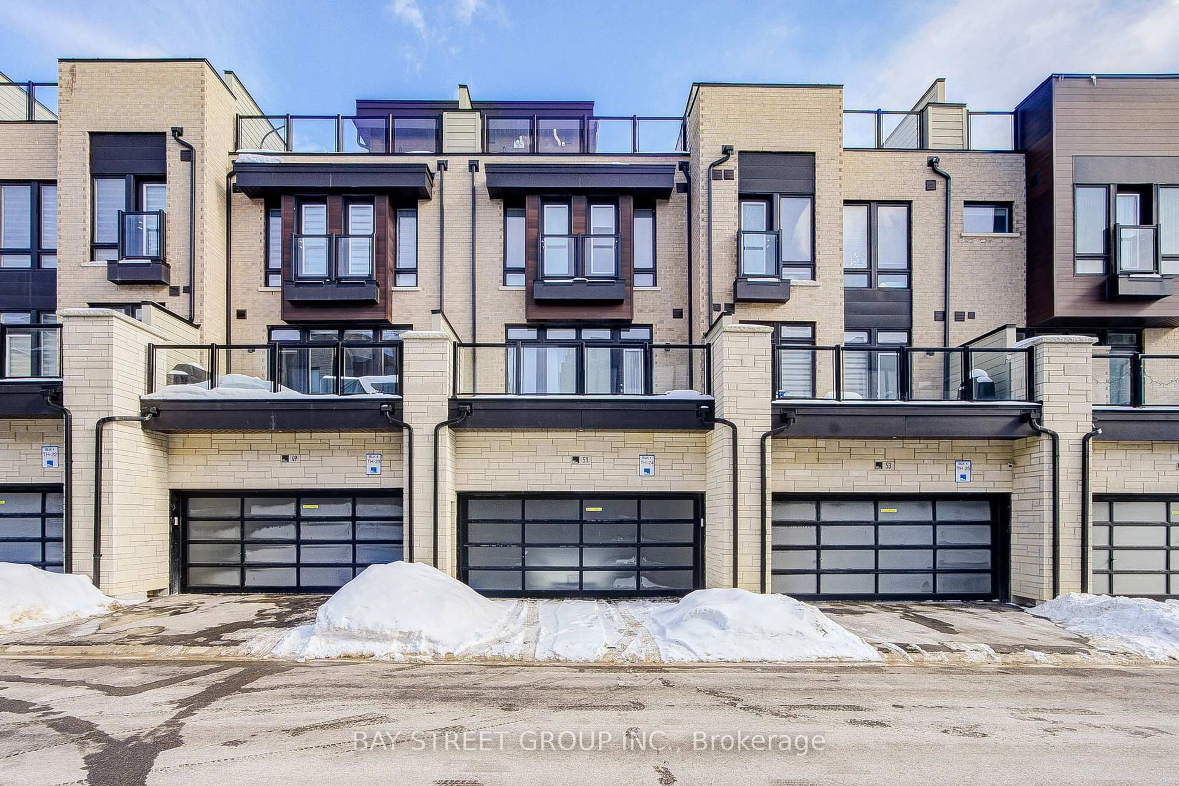 Unknown for 51 Credit Lane, Richmond Hill Ontario L4E 1G9