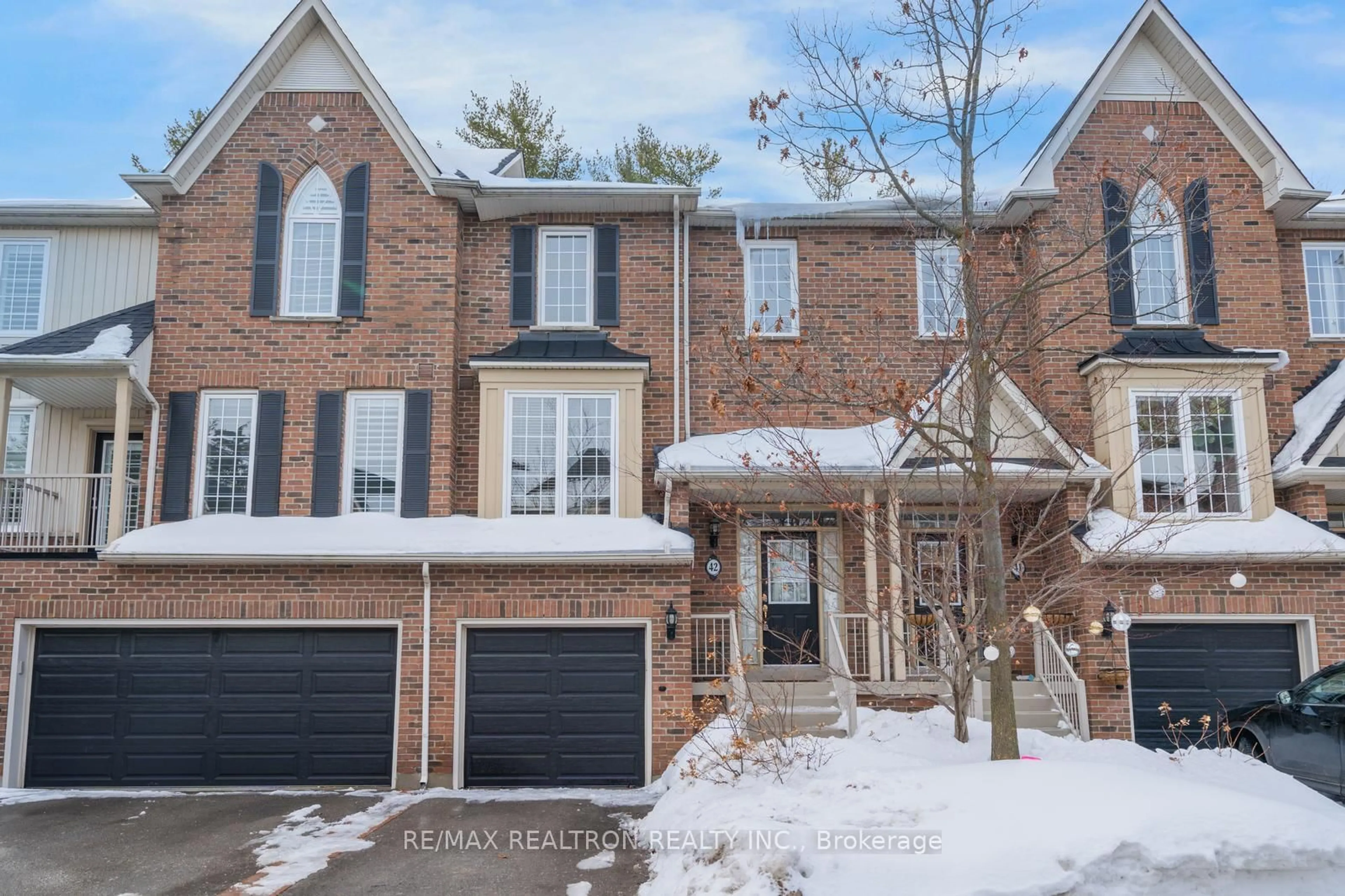 Home with brick exterior material, street for 100 Elgin Mills Rd #42, Richmond Hill Ontario L4C 0R8