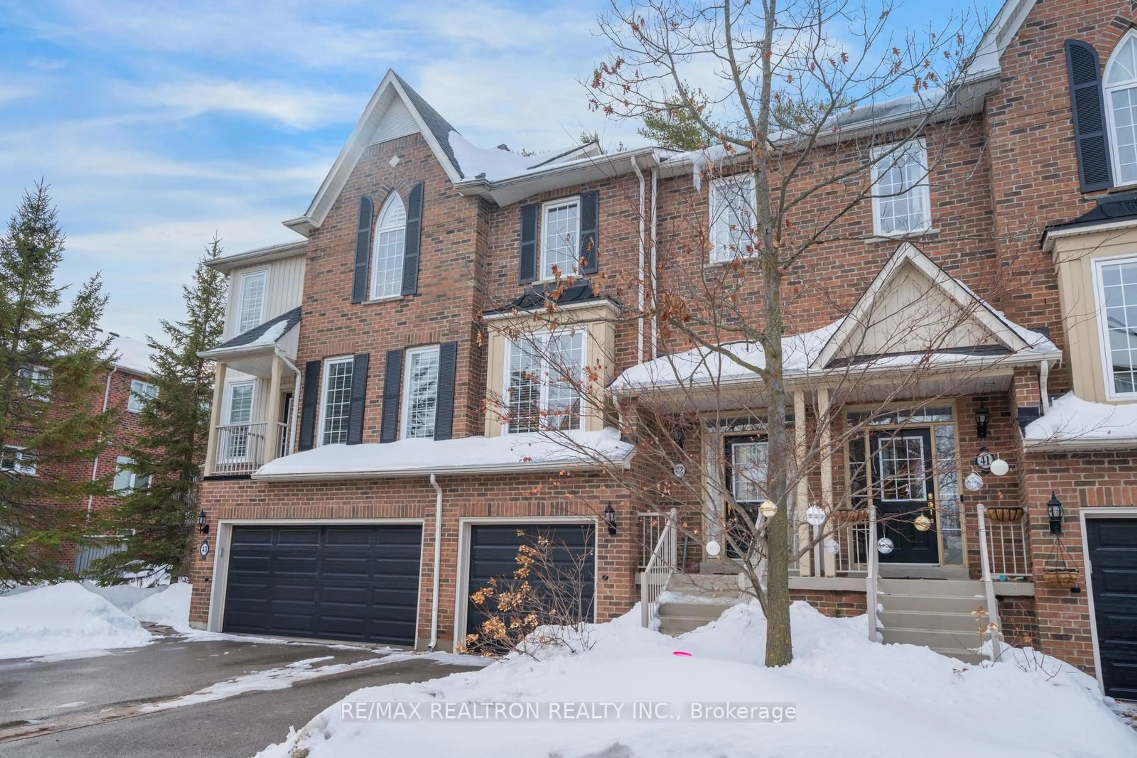 Home with brick exterior material, street for 100 Elgin Mills Rd #42, Richmond Hill Ontario L4C 0R8