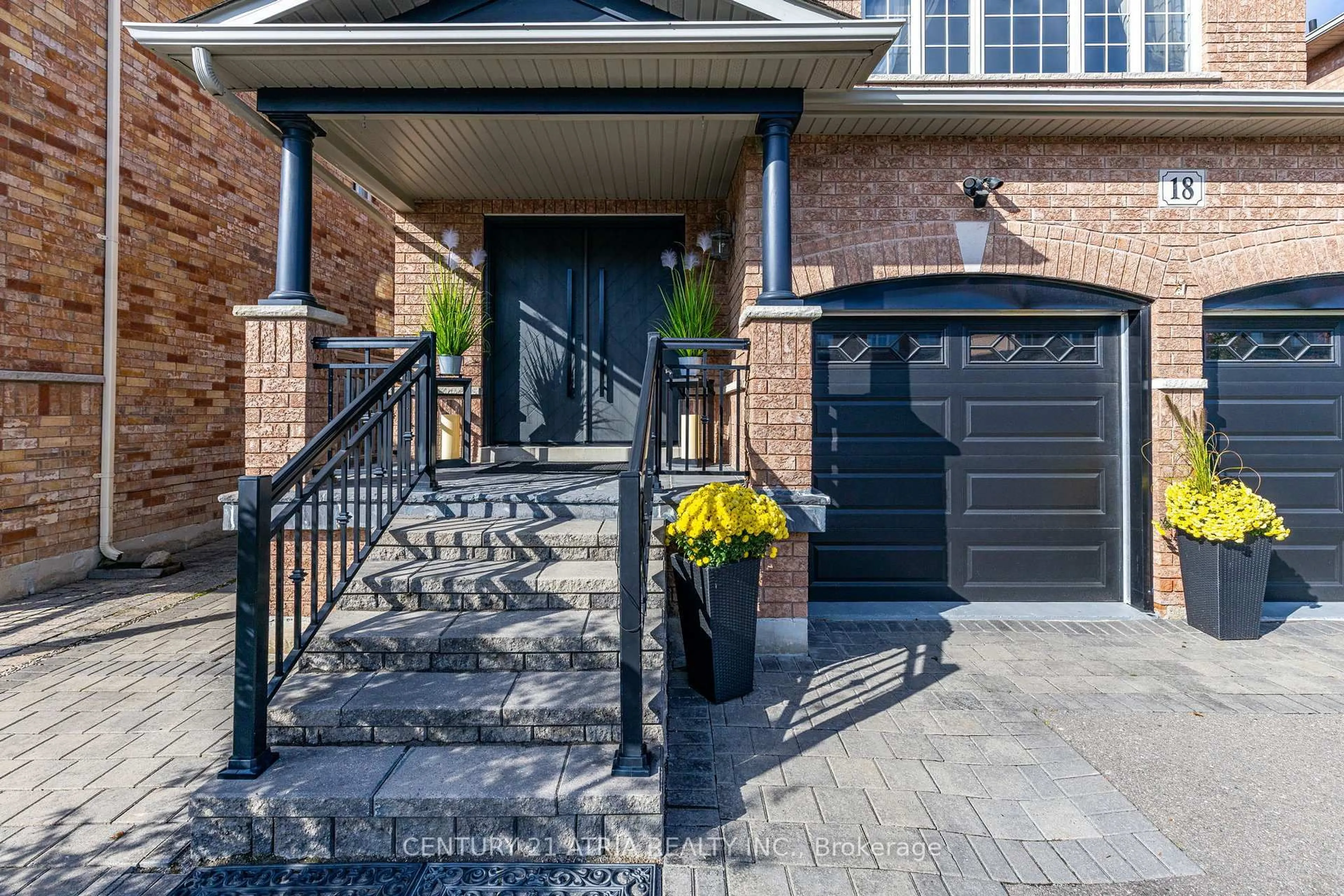 Home with brick exterior material, street for 18 Abbott Ave, Aurora Ontario L4G 7V7