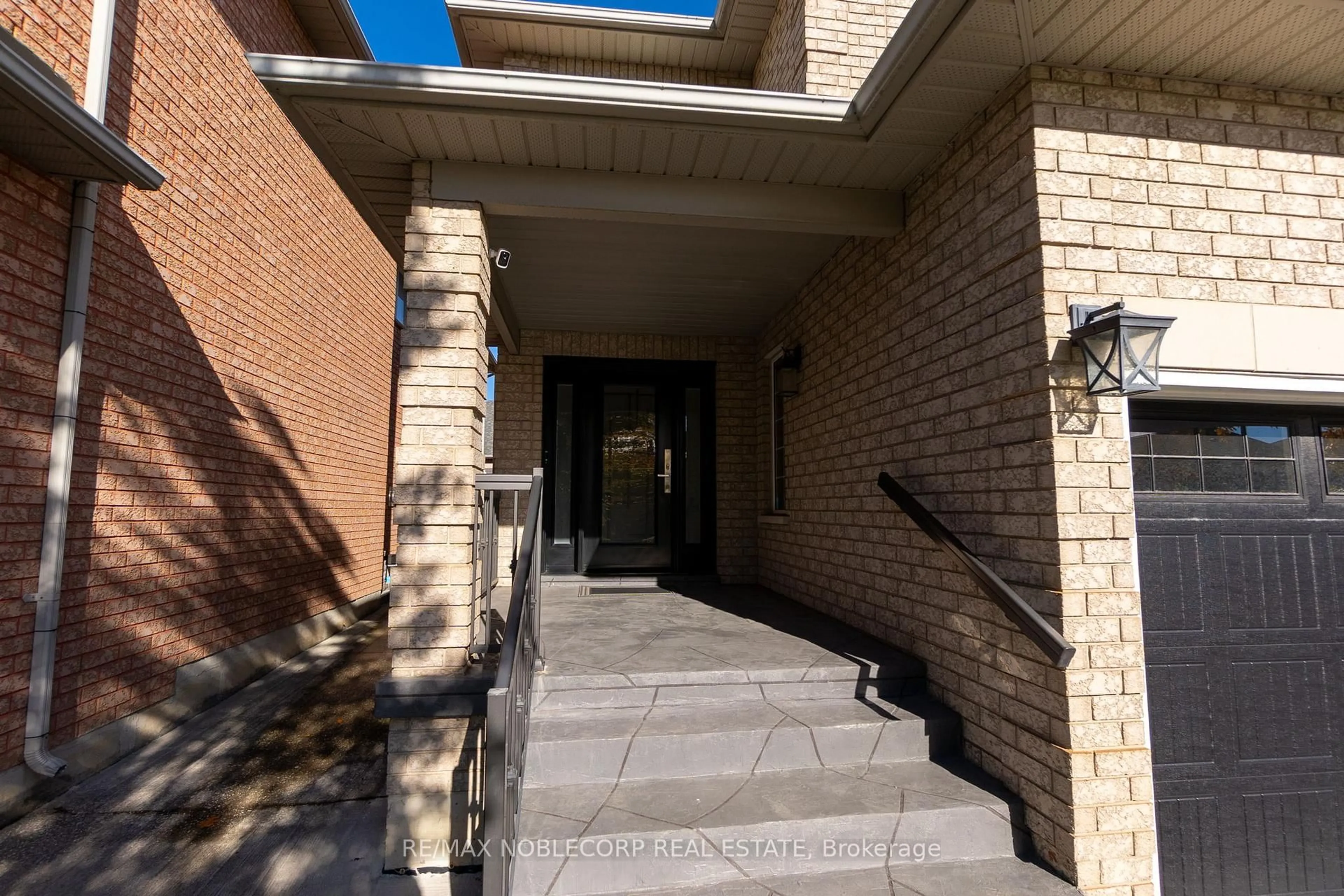 Unknown for 92 Water Garden Lane, Vaughan Ontario L4H 1N5