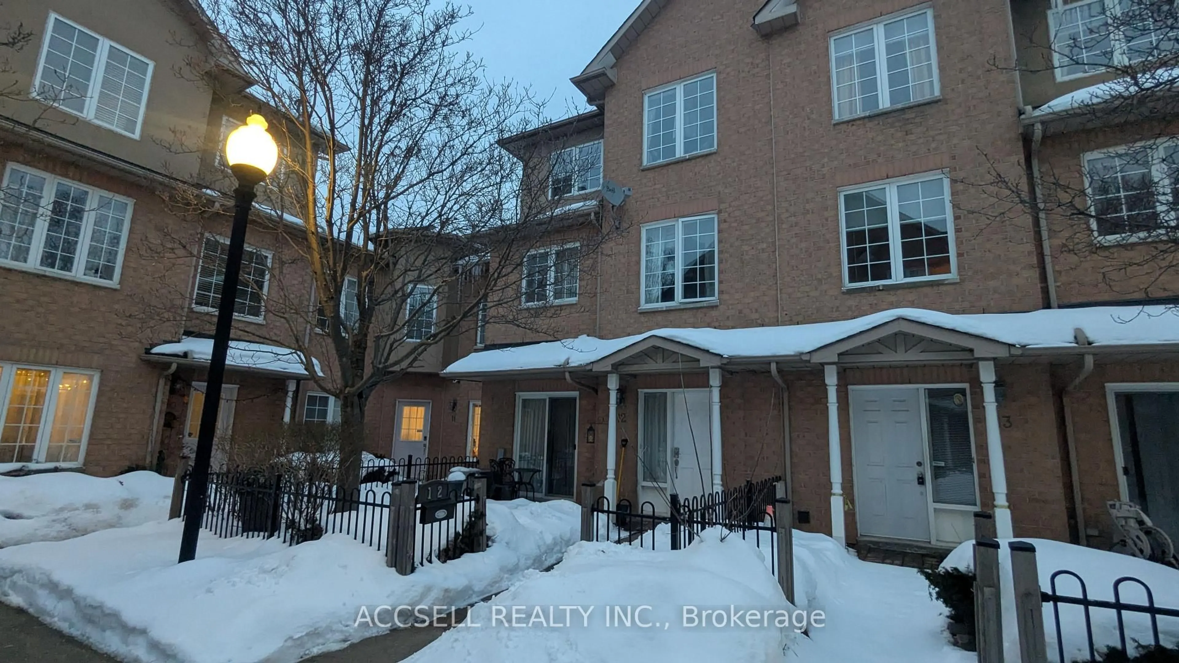 Patio, street for 20 St Moritz Way #13, Markham Ontario L3R 4G4