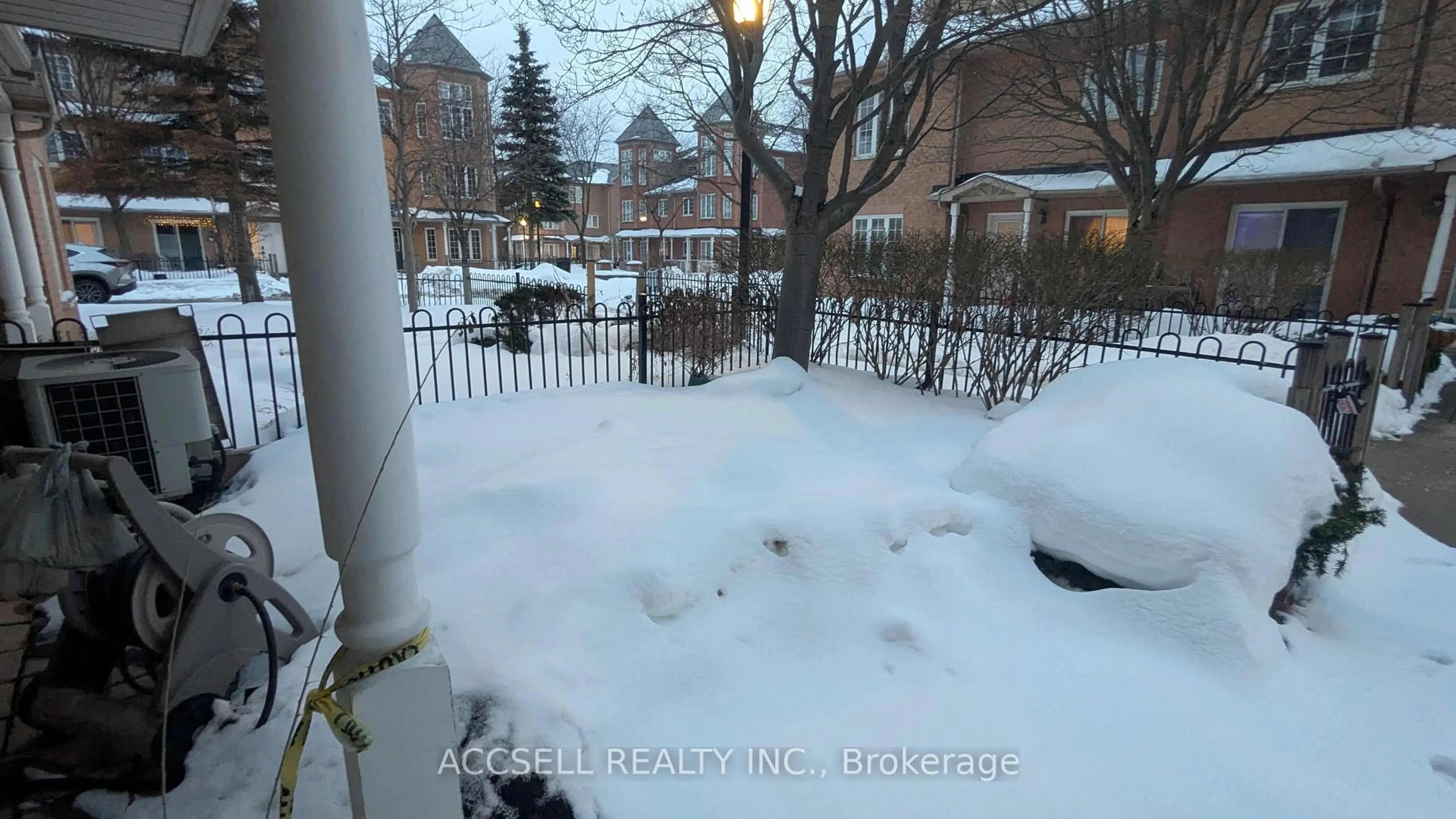 Patio, street for 20 St Moritz Way #13, Markham Ontario L3R 4G4