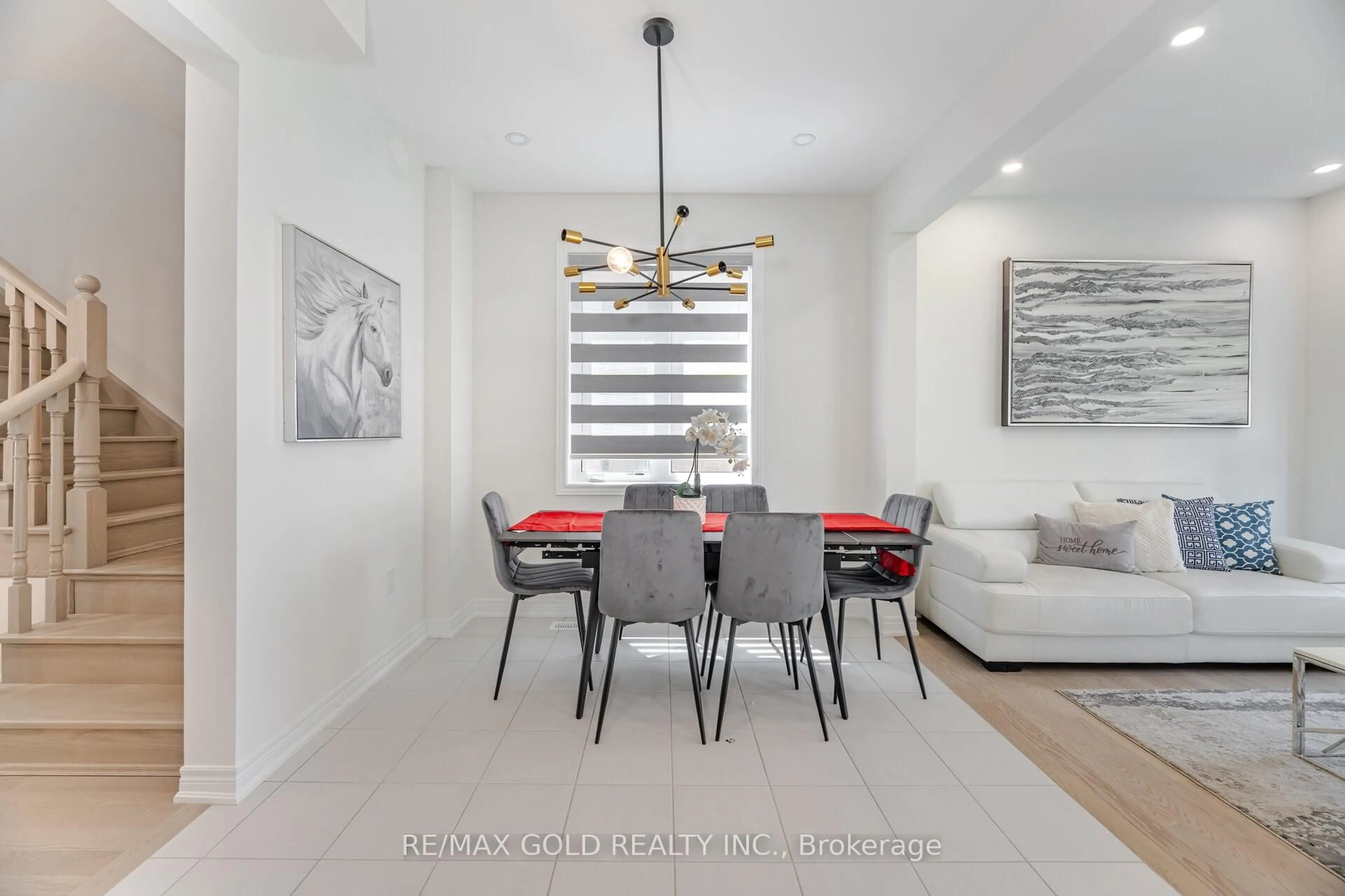 Dining room, unknown for 162 Hartington St, Vaughan Ontario L4H 5J5