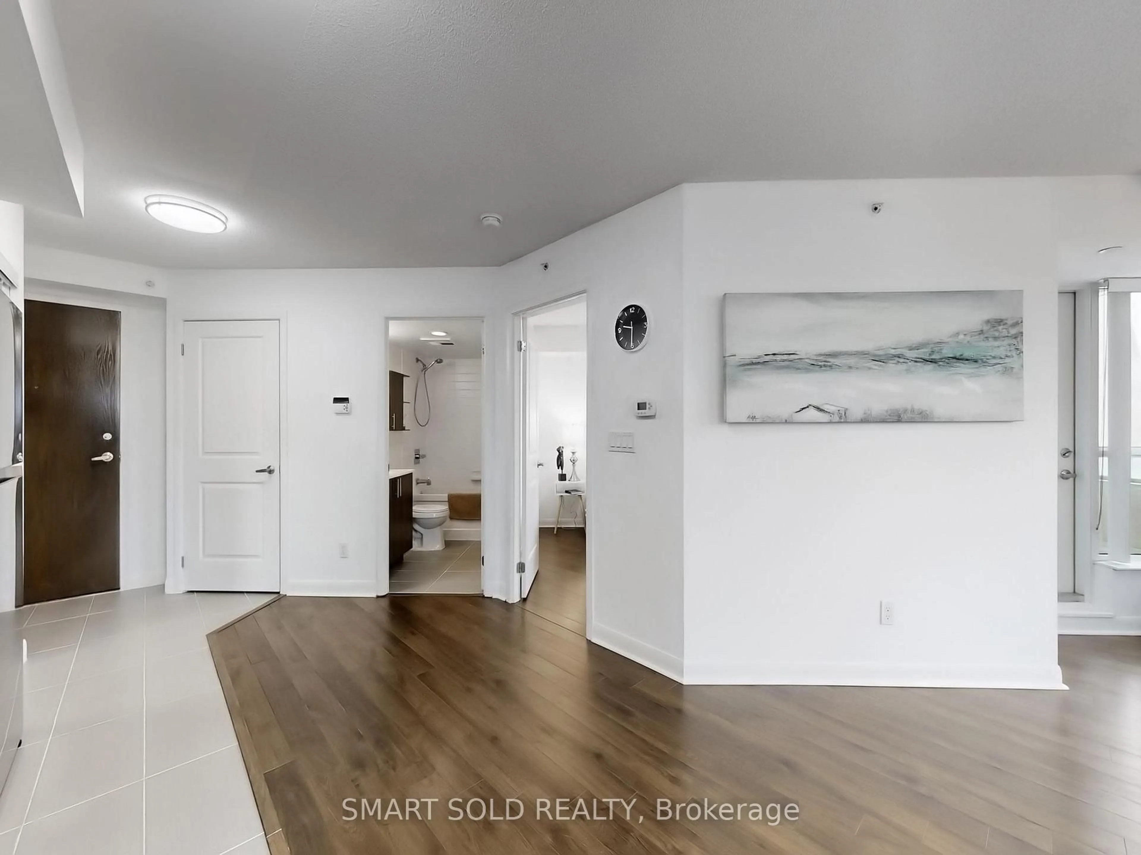 A pic of a room for 75 Norman Bethune Ave #210, Richmond Hill Ontario L4B 0B6