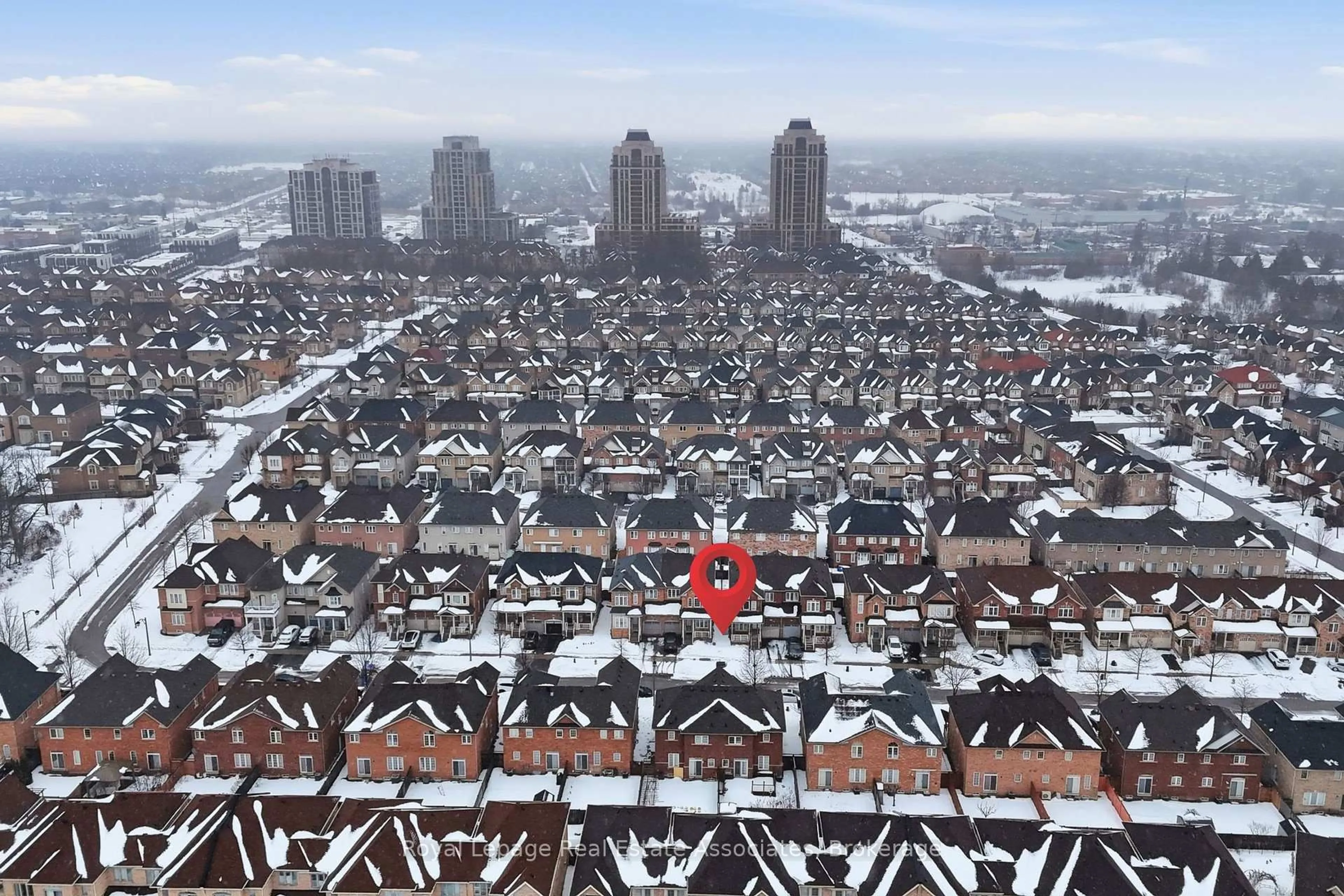 Blurry image for 26 Prebble Dr, Markham Ontario L6E 0E8