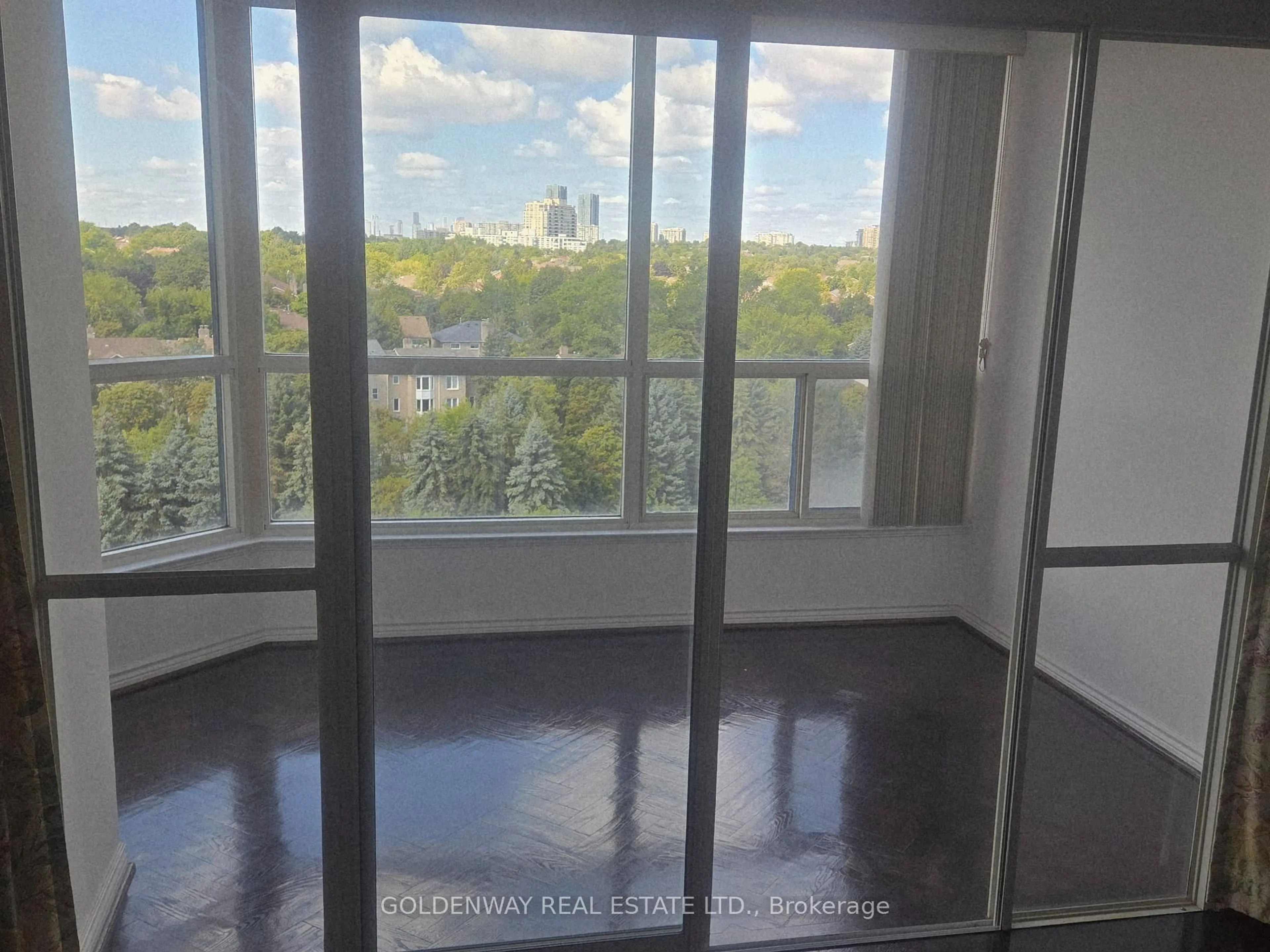 A pic of a room for 7300 Yonge St #1012, Vaughan Ontario L4J 7Y5