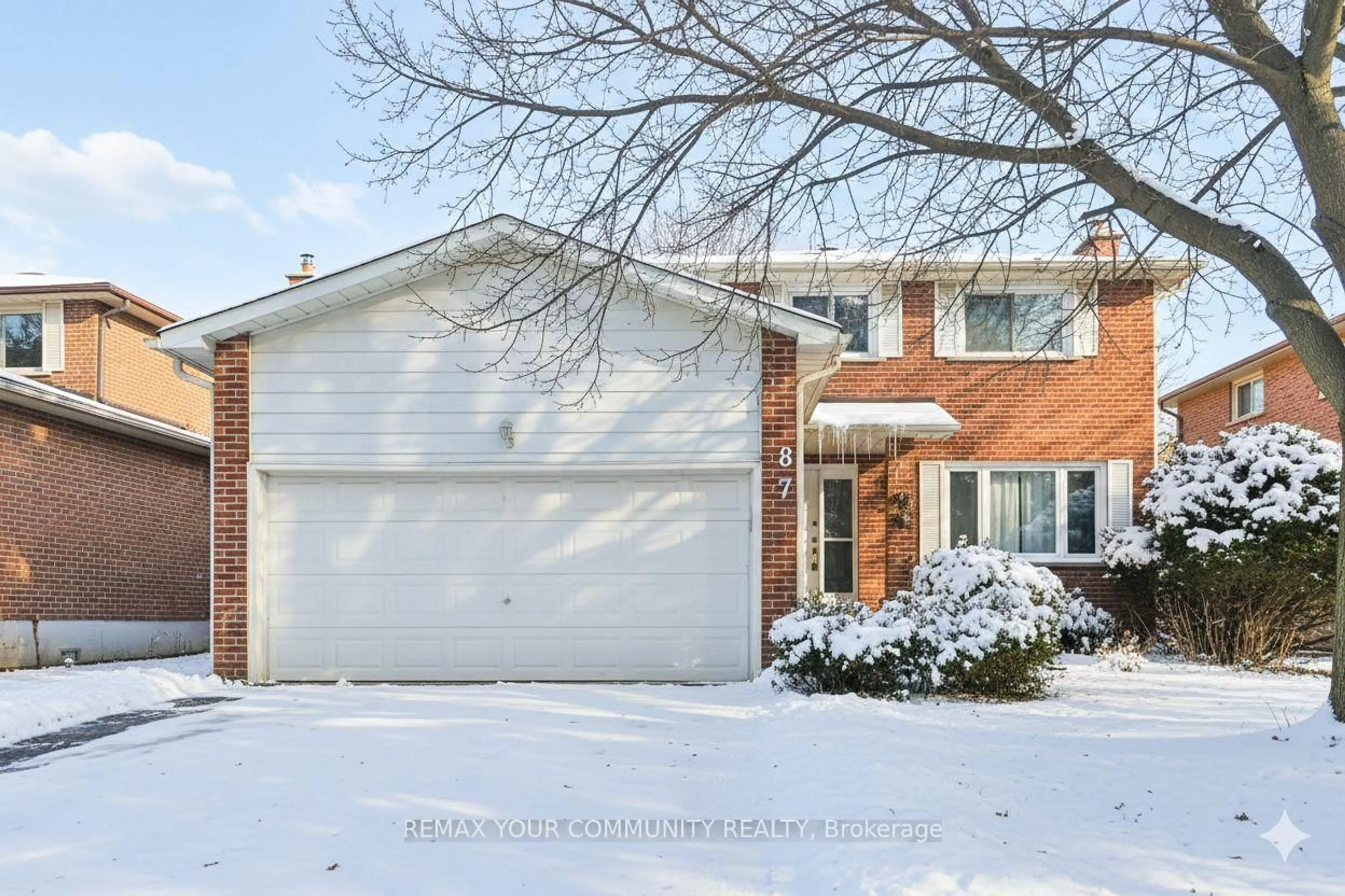 Home with brick exterior material, street for 287 Manchester Dr, Newmarket Ontario L3Y 6J4