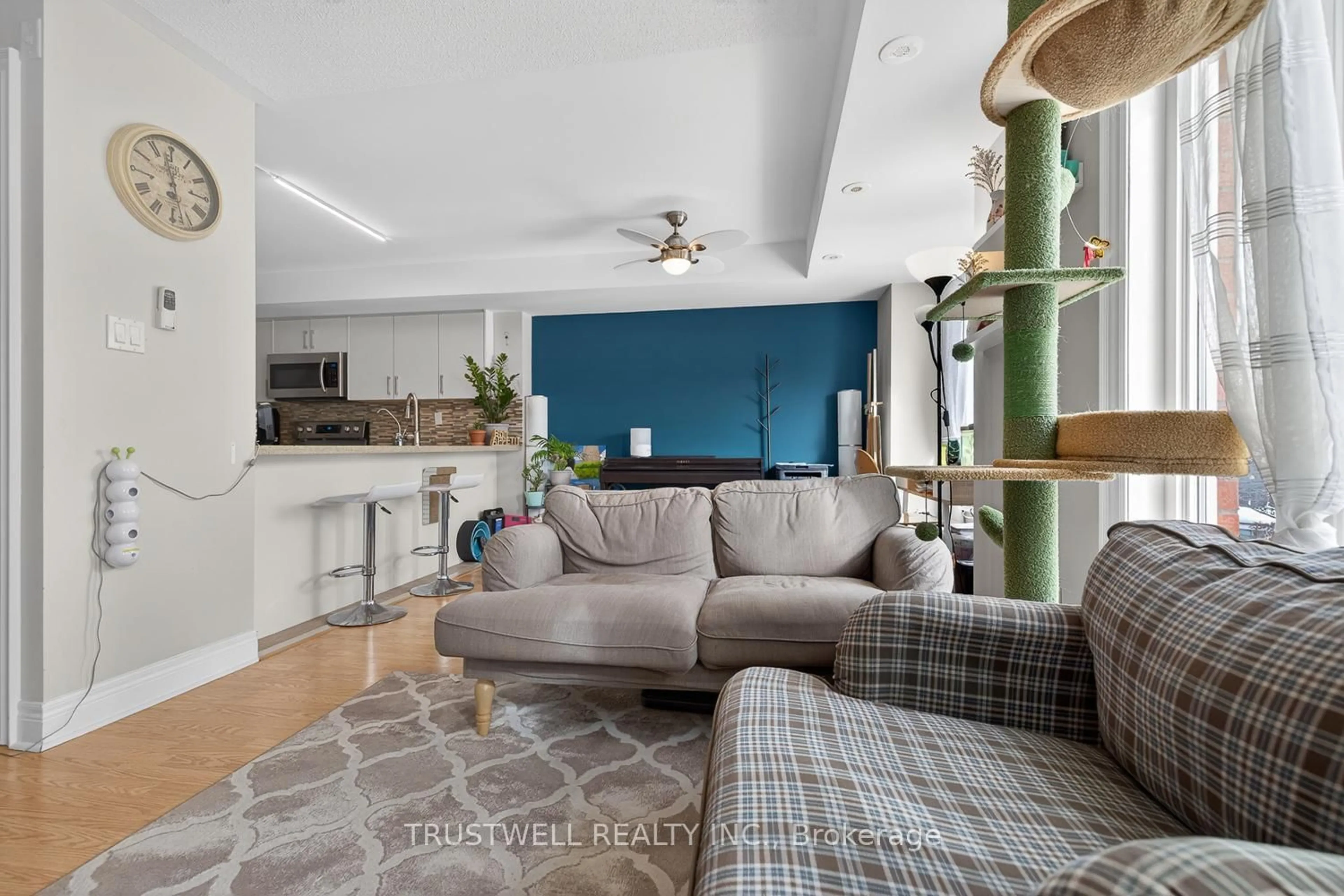 Unknown for 306 John St #298, Markham Ontario L3T 0A7