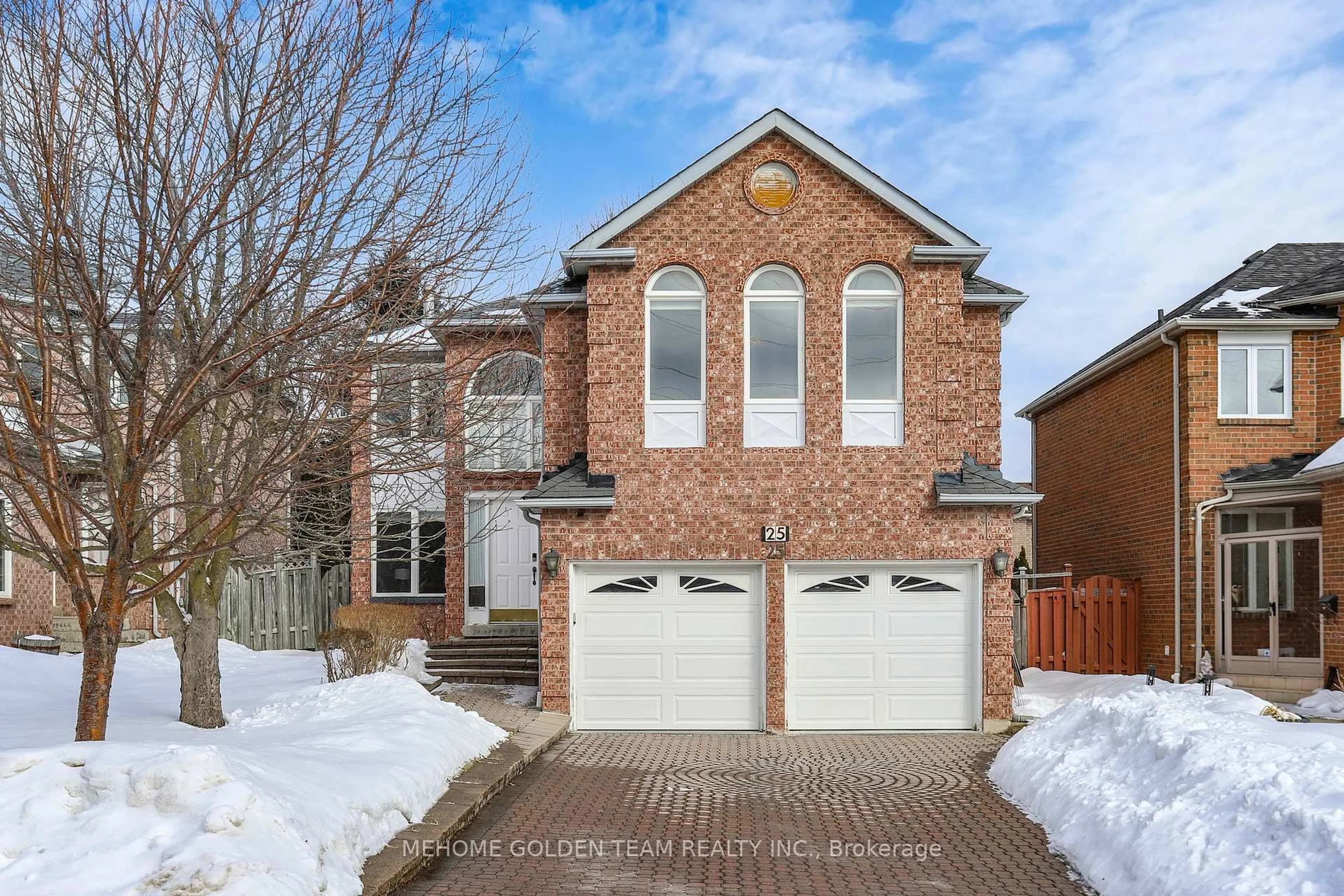 Home with brick exterior material, street for 25 Westmoreland Crt, Markham Ontario L3R 8L9