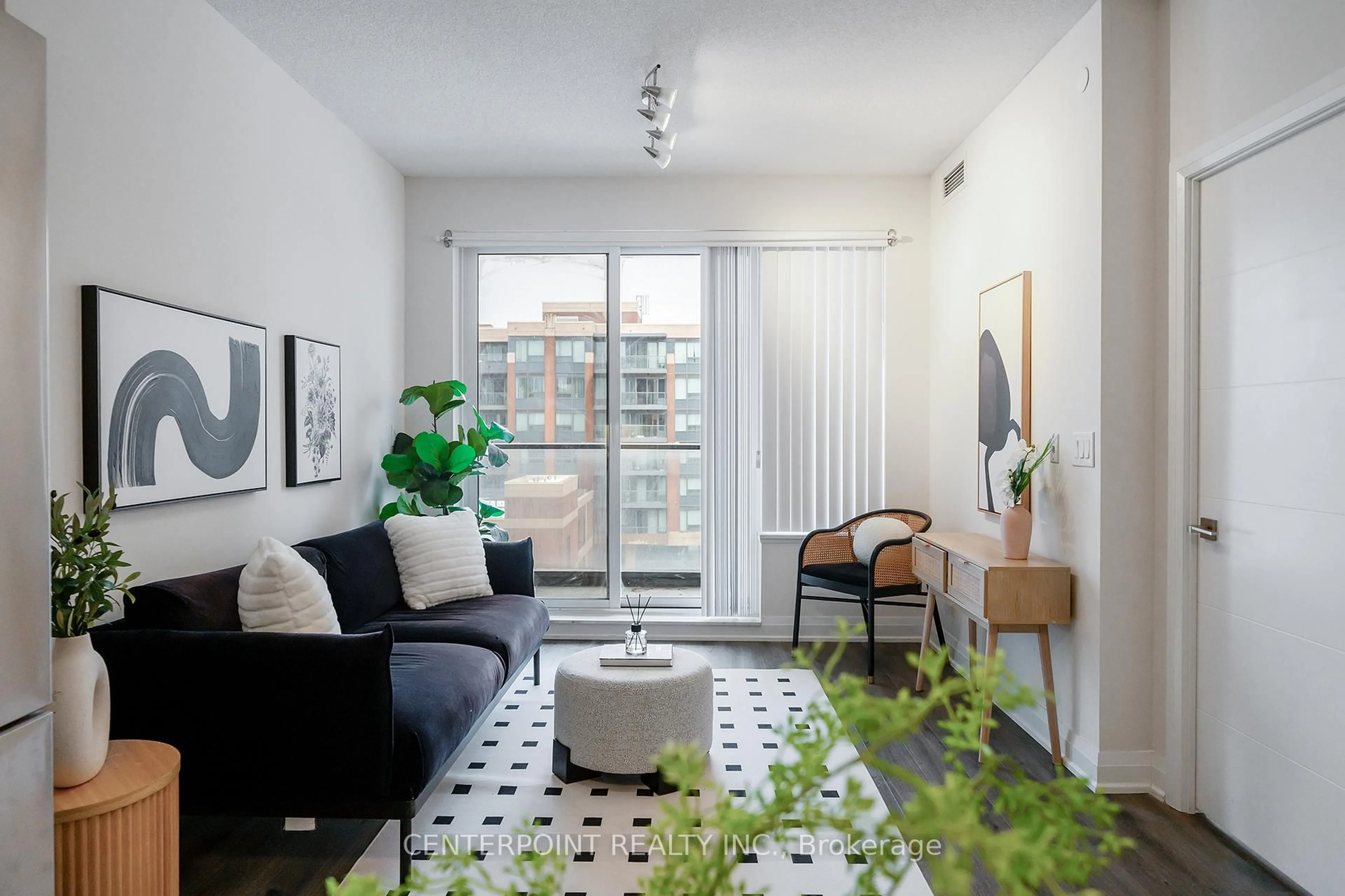 Living room with furniture, unknown for 28 Uptown Dr #627, Markham Ontario L3R 5M8