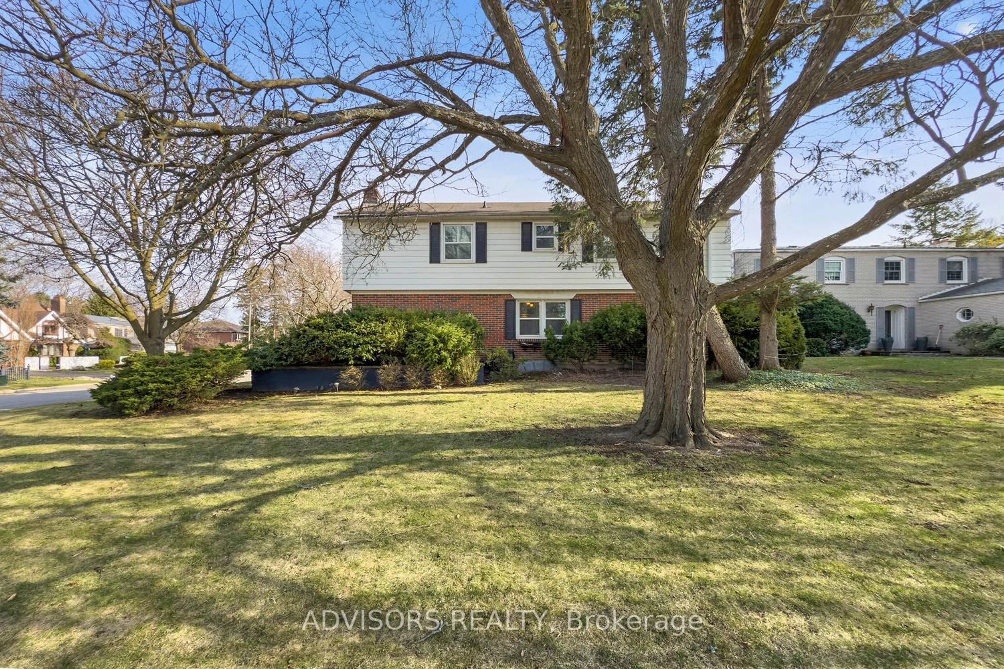 Unknown for 15 Alcaine Crt, Markham Ontario L3T 2G8