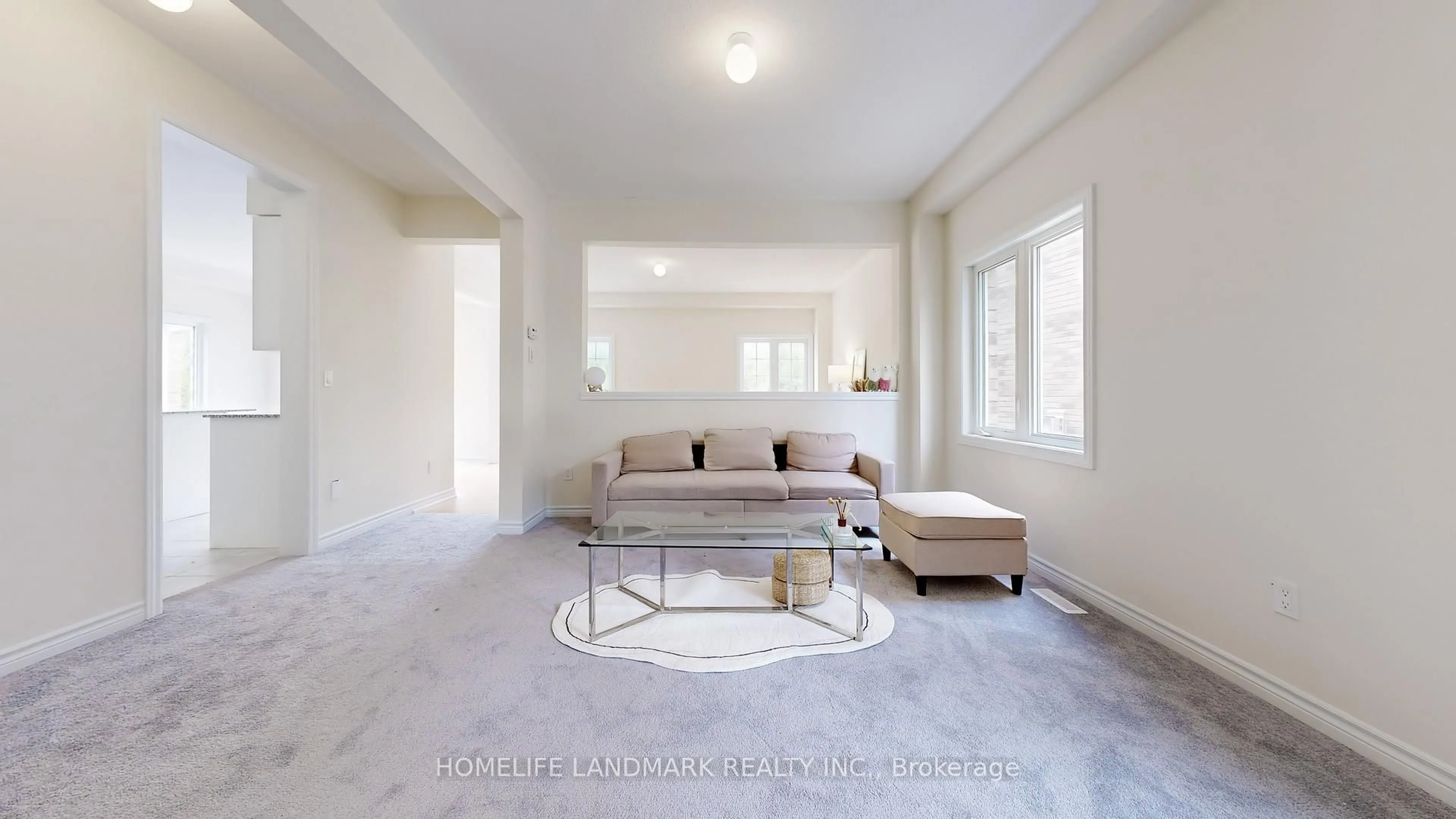 Living room with furniture, unknown for 119 Hawkins St, Georgina Ontario L0E 1R0