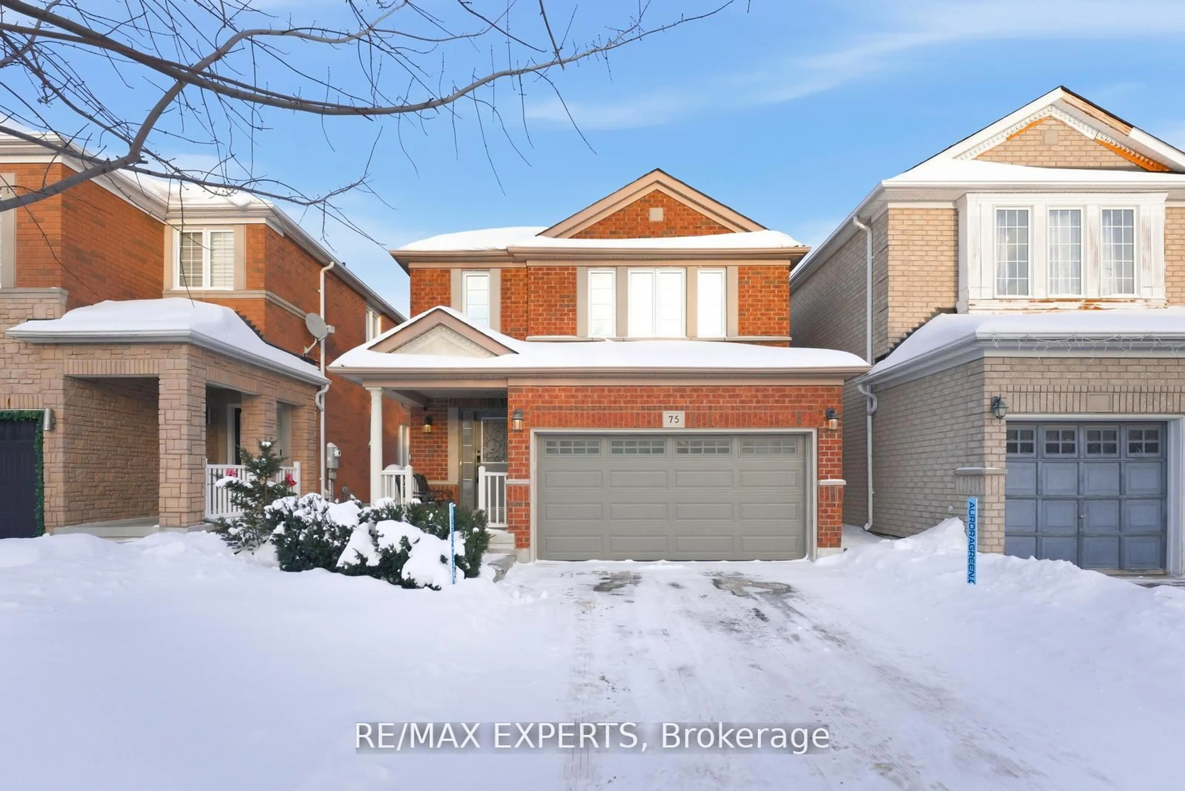 Home with brick exterior material, street for 75 Delattaye Ave, Aurora Ontario L4G 7T8