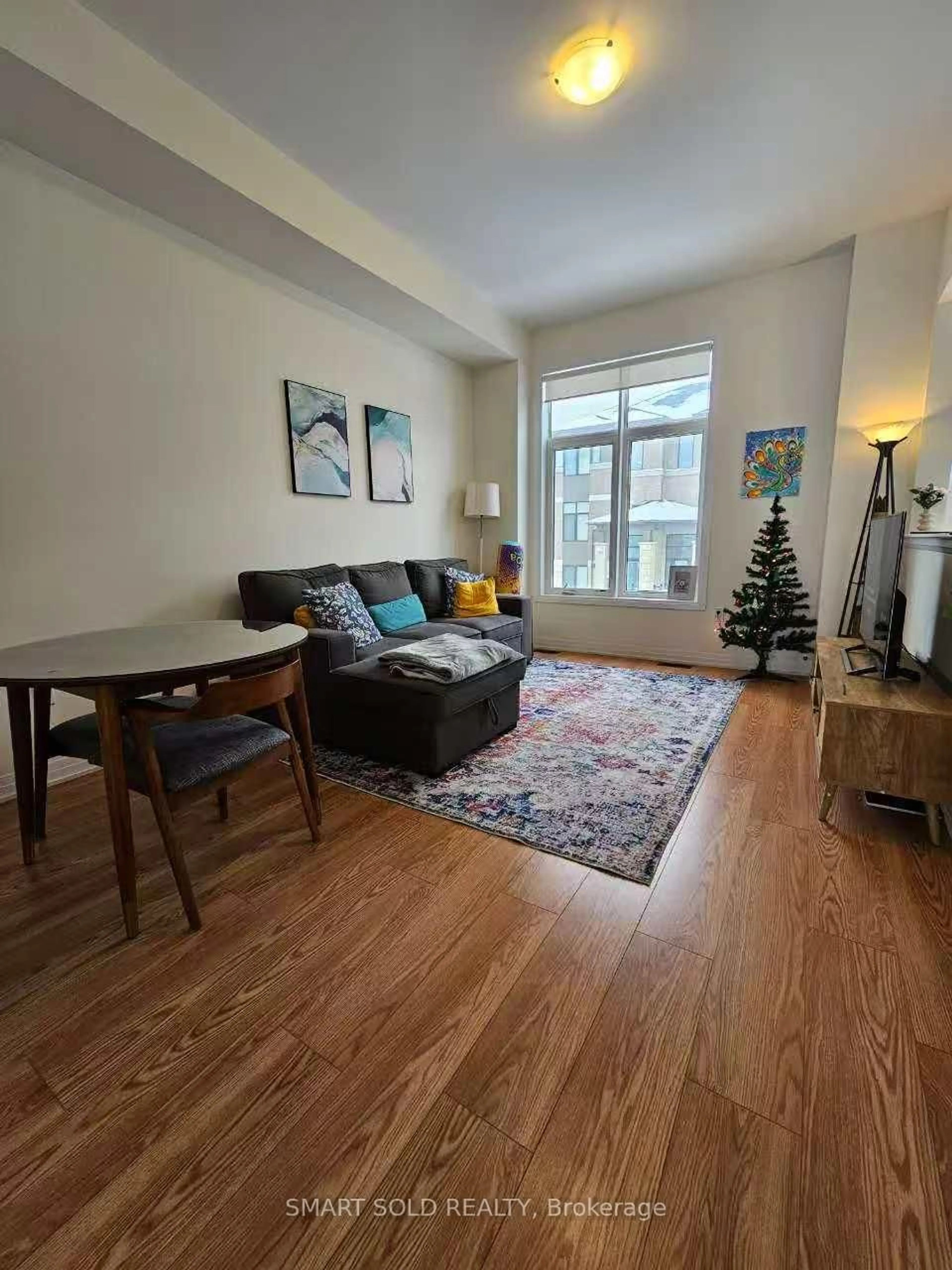 Living room with furniture, wood/laminate floor for 23 Millman Lane, Richmond Hill Ontario L4S 0P8