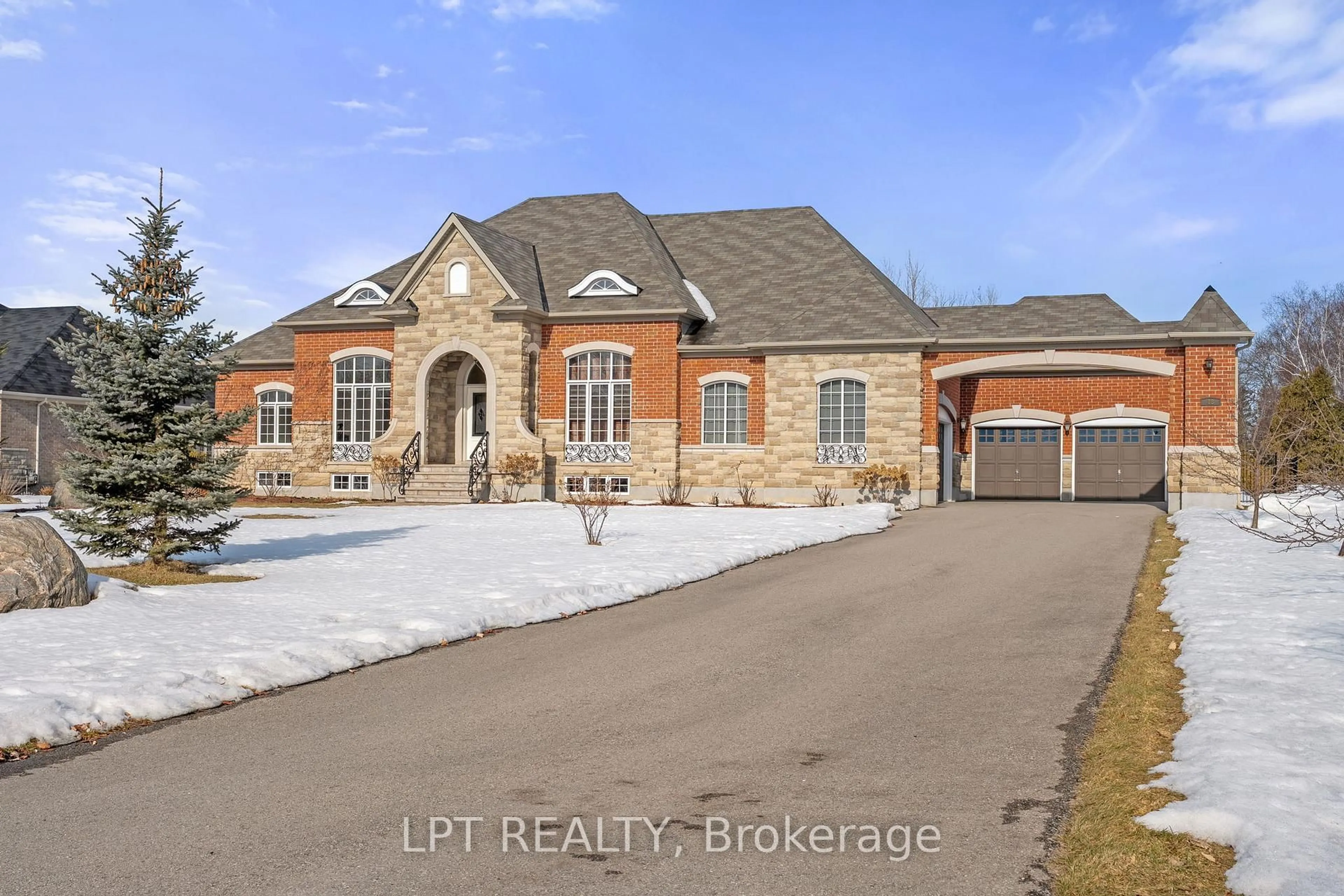 Home with brick exterior material, street for 18 Wolford Crt, Georgina Ontario L4P 0B1