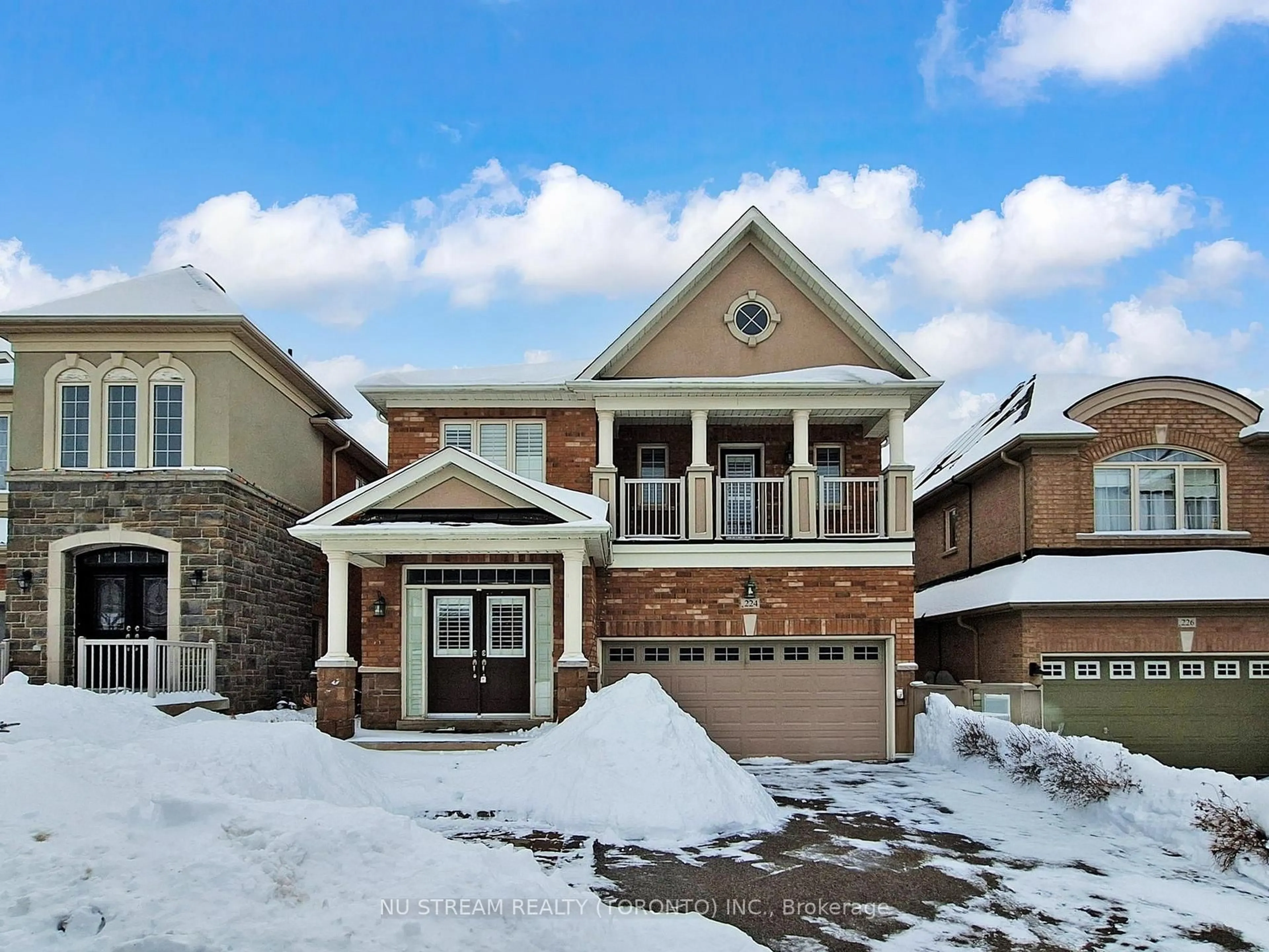 Home with brick exterior material, street for 224 Aspenwood Dr, Newmarket Ontario L3X 3L1