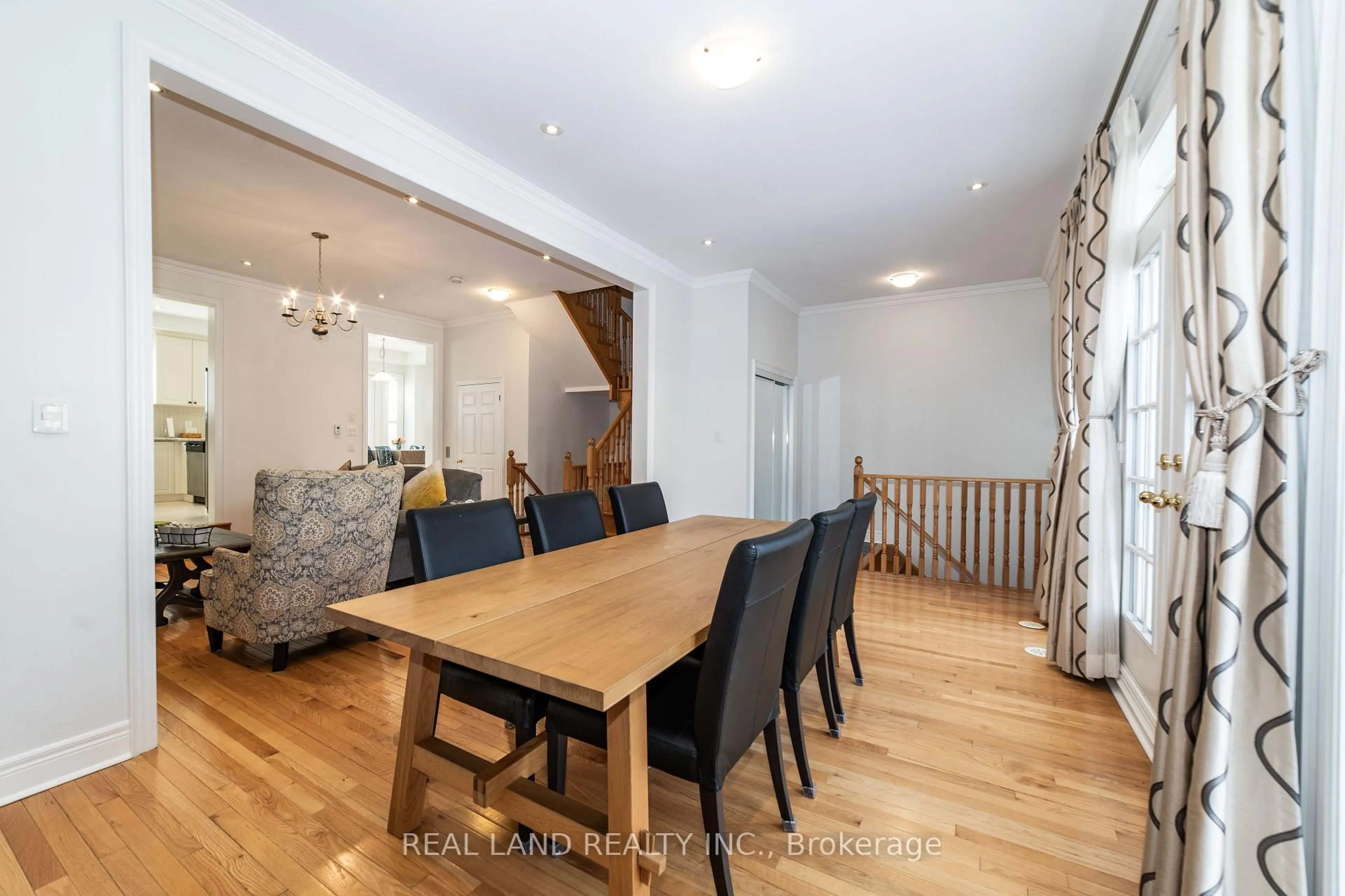 Dining room, wood/laminate floor for 41 Lord Durham Rd, Markham Ontario L6G 0C2