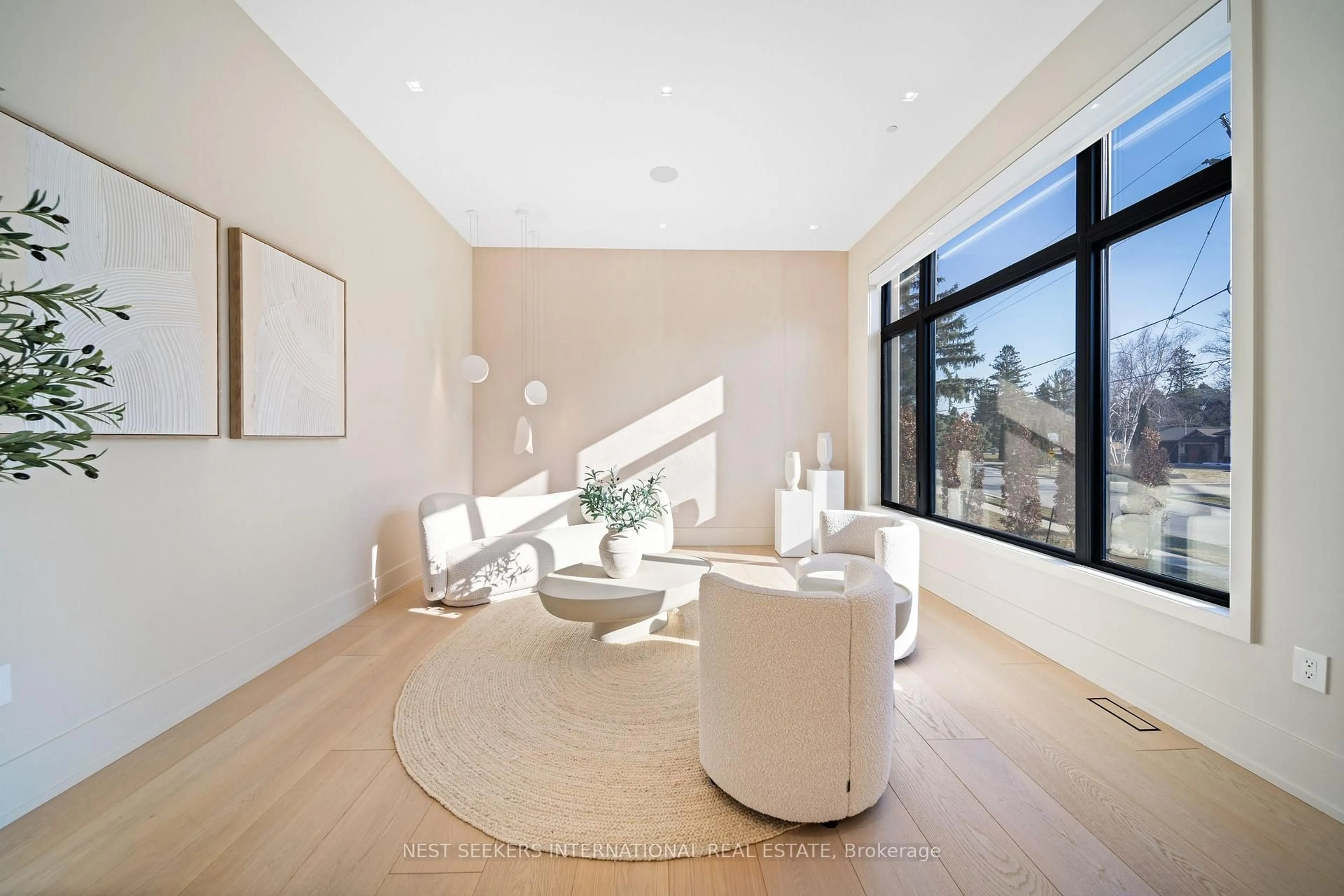 Unknown for 29 Greenside Dr, King Ontario L0G 1N0