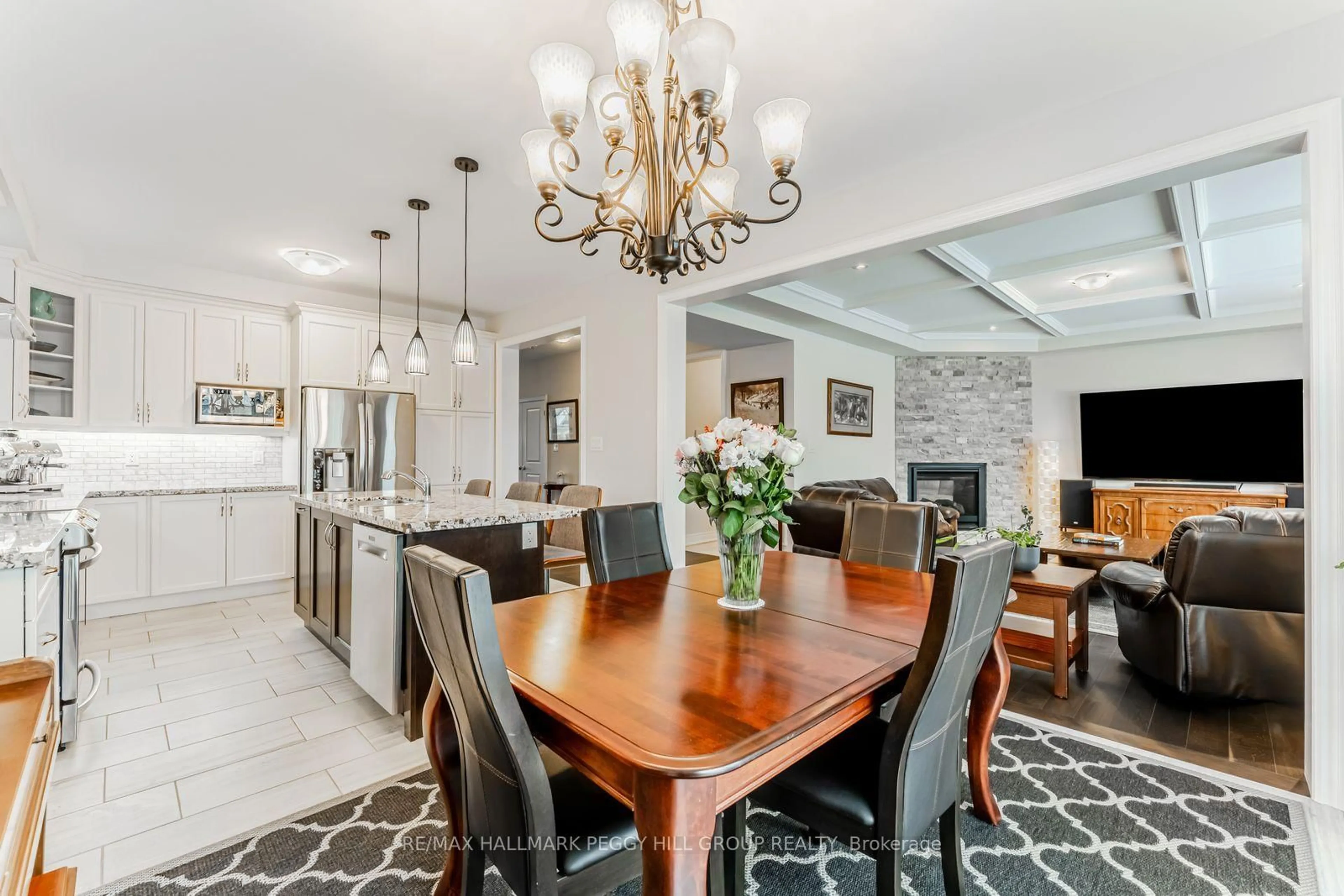 Dining room, ceramic/tile floor for 1312 Butler St, Innisfil Ontario L9S 0L4