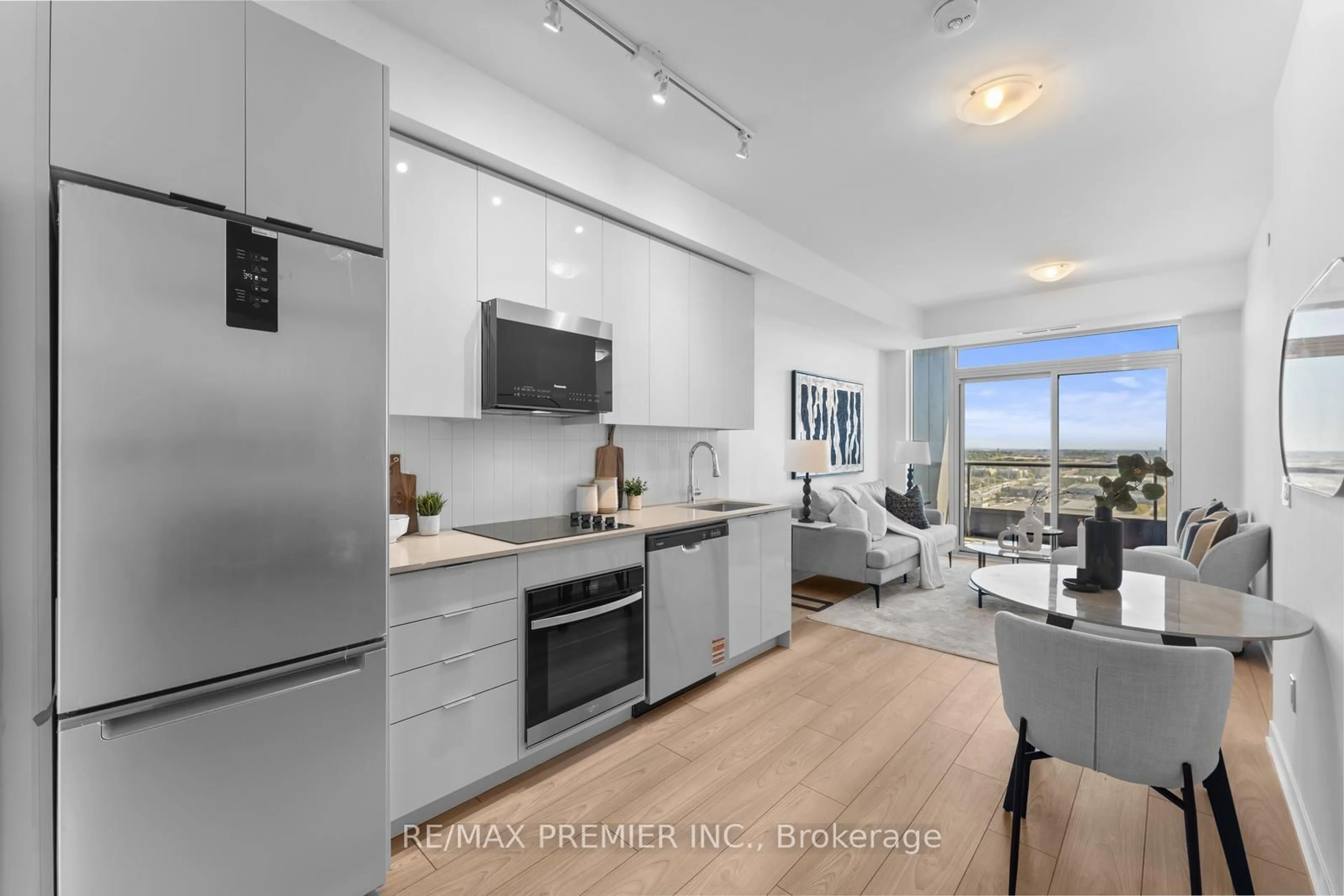 Open concept kitchen, unknown for 474 Caldari Rd #2206, Vaughan Ontario L4K 0R5