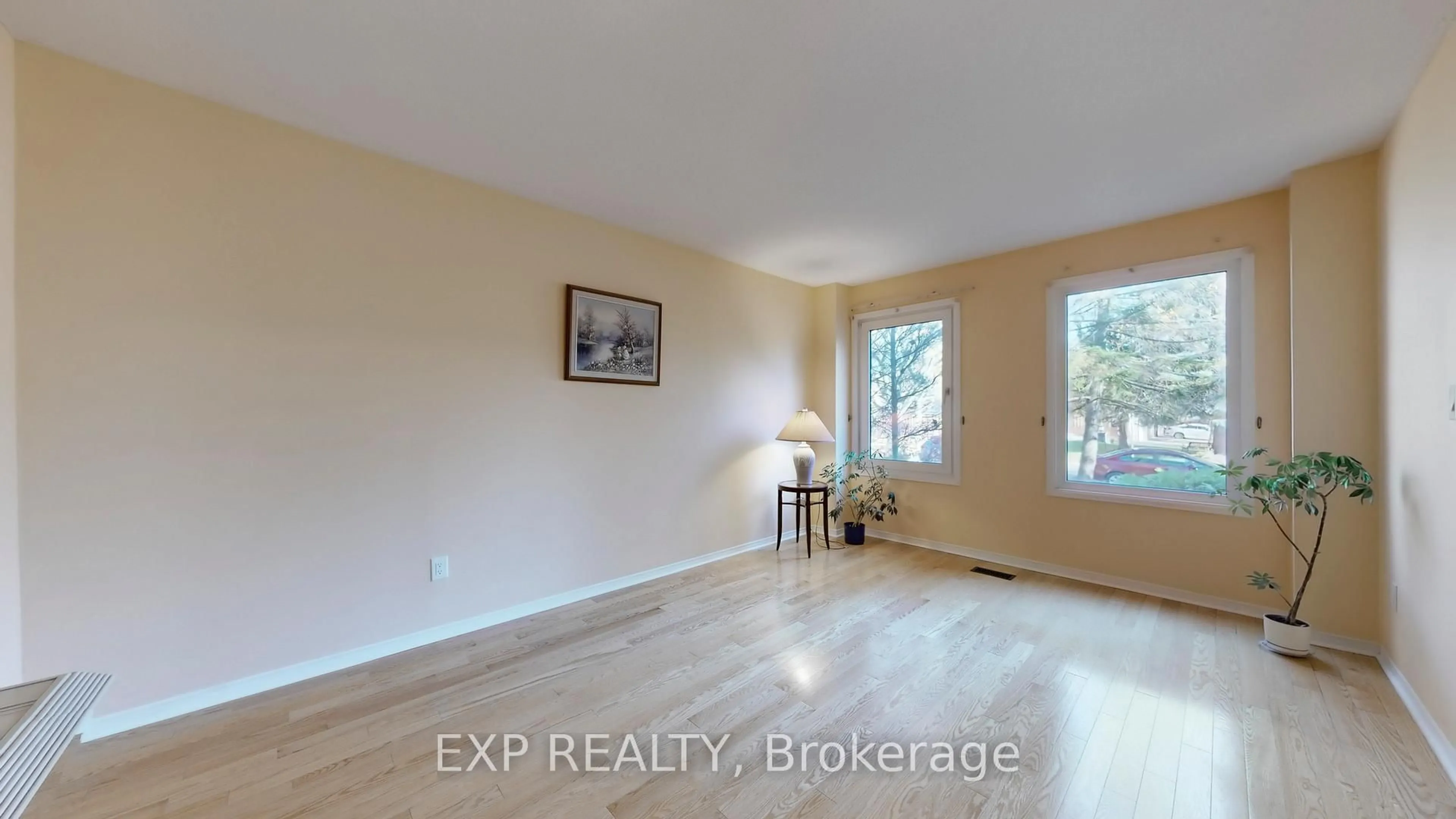 A pic of a room for 94 Coledale Rd, Markham Ontario L3R 7V9