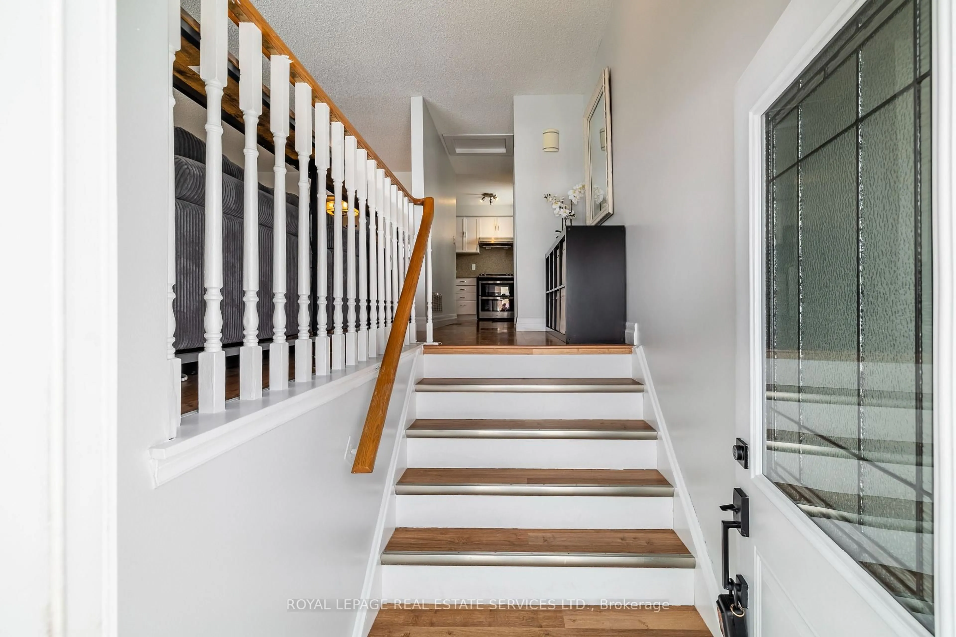 Unknown for 457 Britannia Ave, Bradford West Gwillimbury Ontario L3Z 2C8