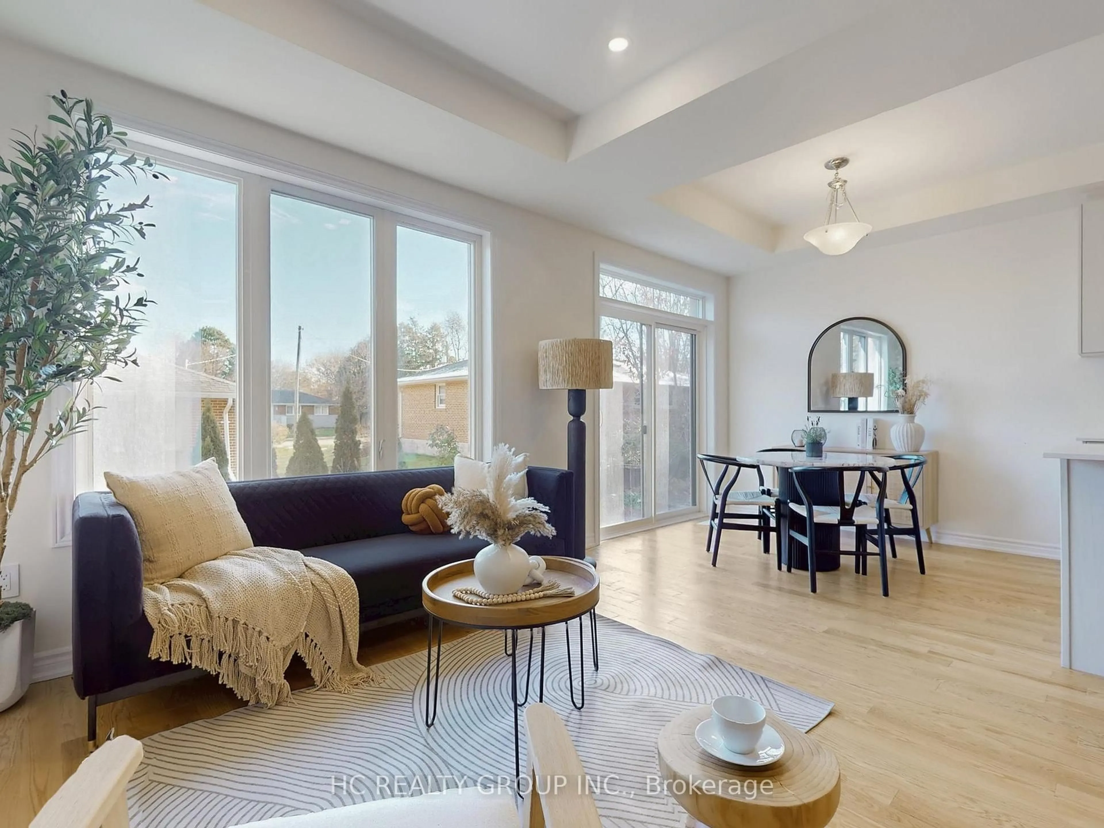 Living room with furniture, unknown for 66 Main St #7, King Ontario L0G 1T0