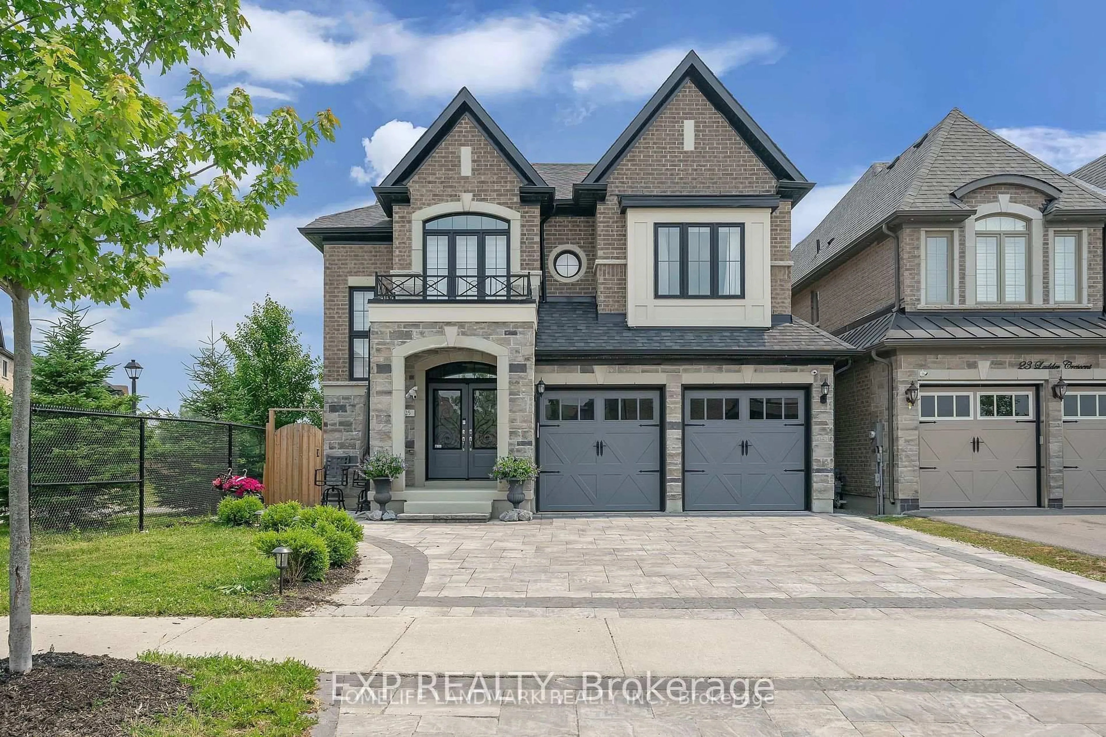 Home with brick exterior material, street for 25 Ladder Cres, East Gwillimbury Ontario L9N 0N8
