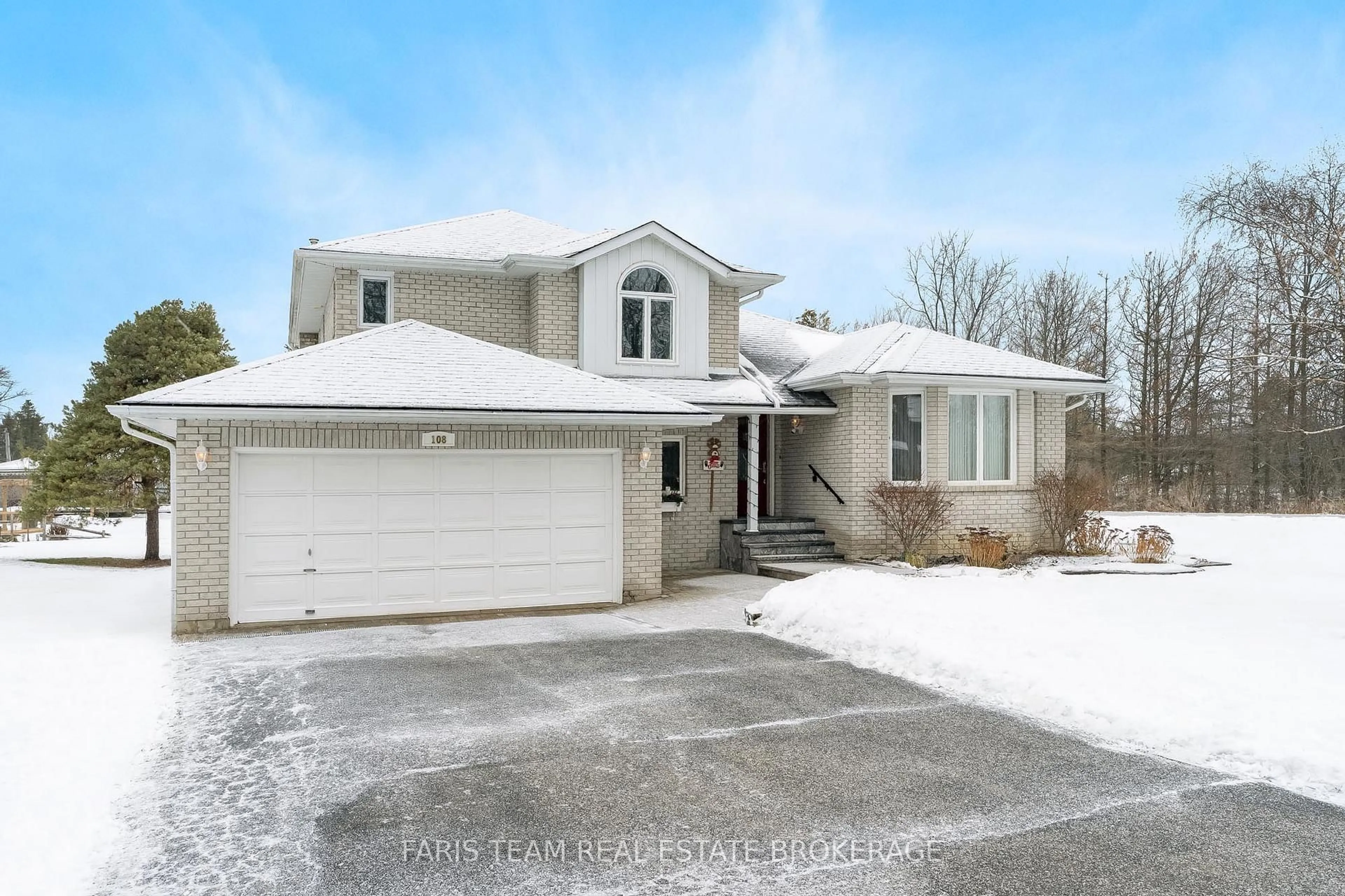 Home with vinyl exterior material, street for 108 Sixth St, Brock Ontario L0K 1A0