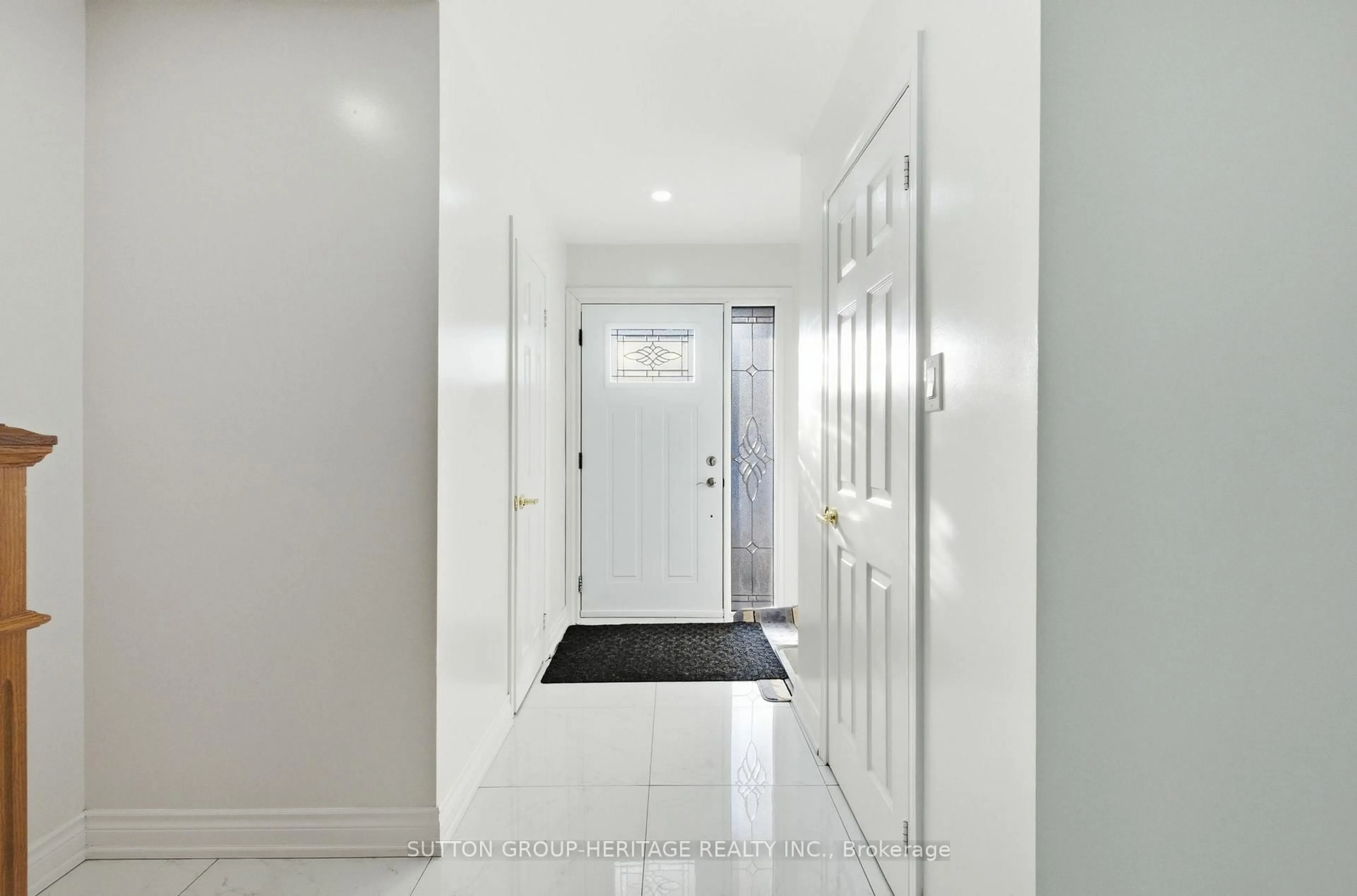 Unknown for 49 Mcknight Cres, New Tecumseth Ontario L0G 1W0