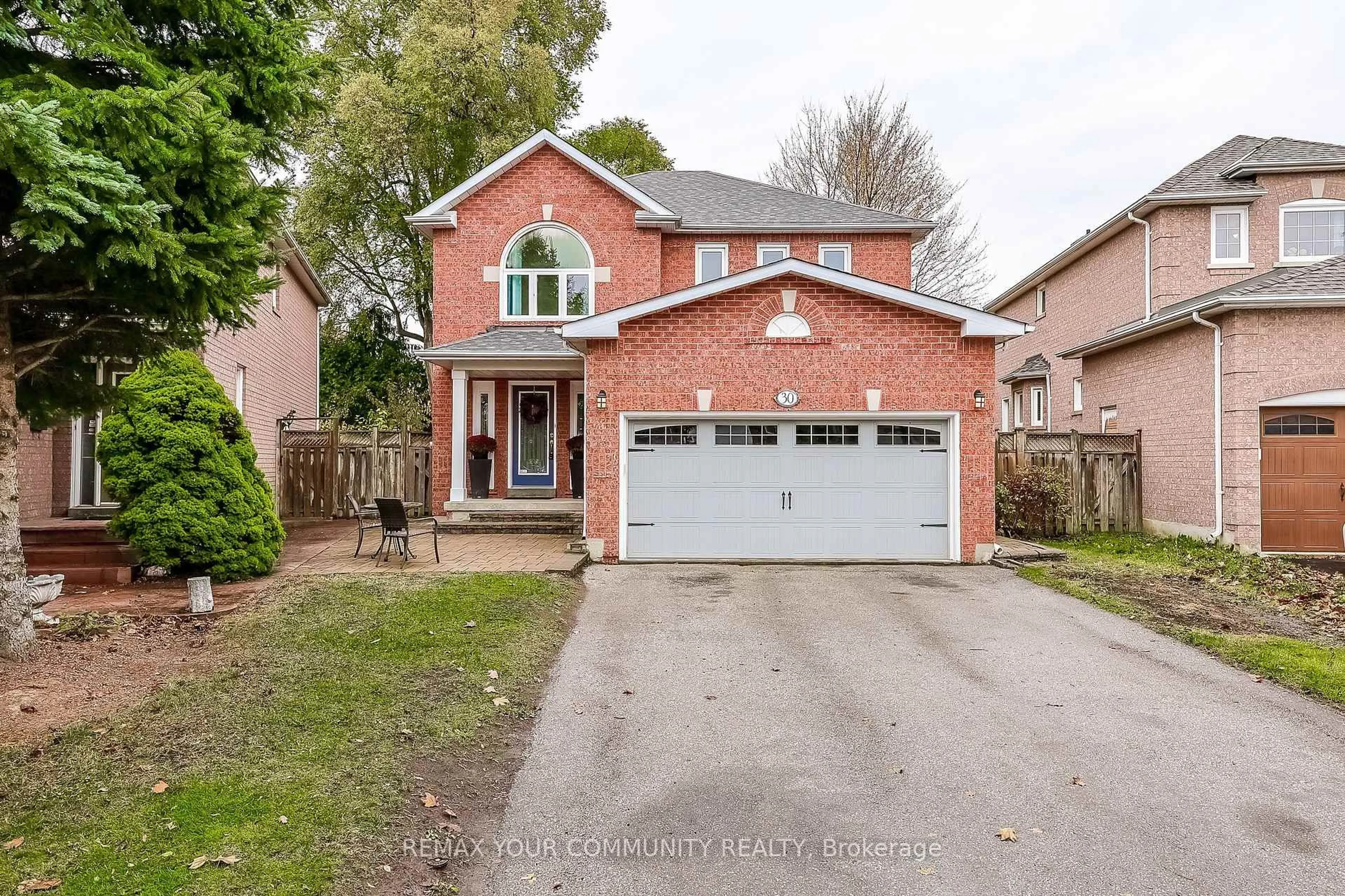 Home with brick exterior material, street for 30 Crimson Crt, Richmond Hill Ontario L4C 0J5