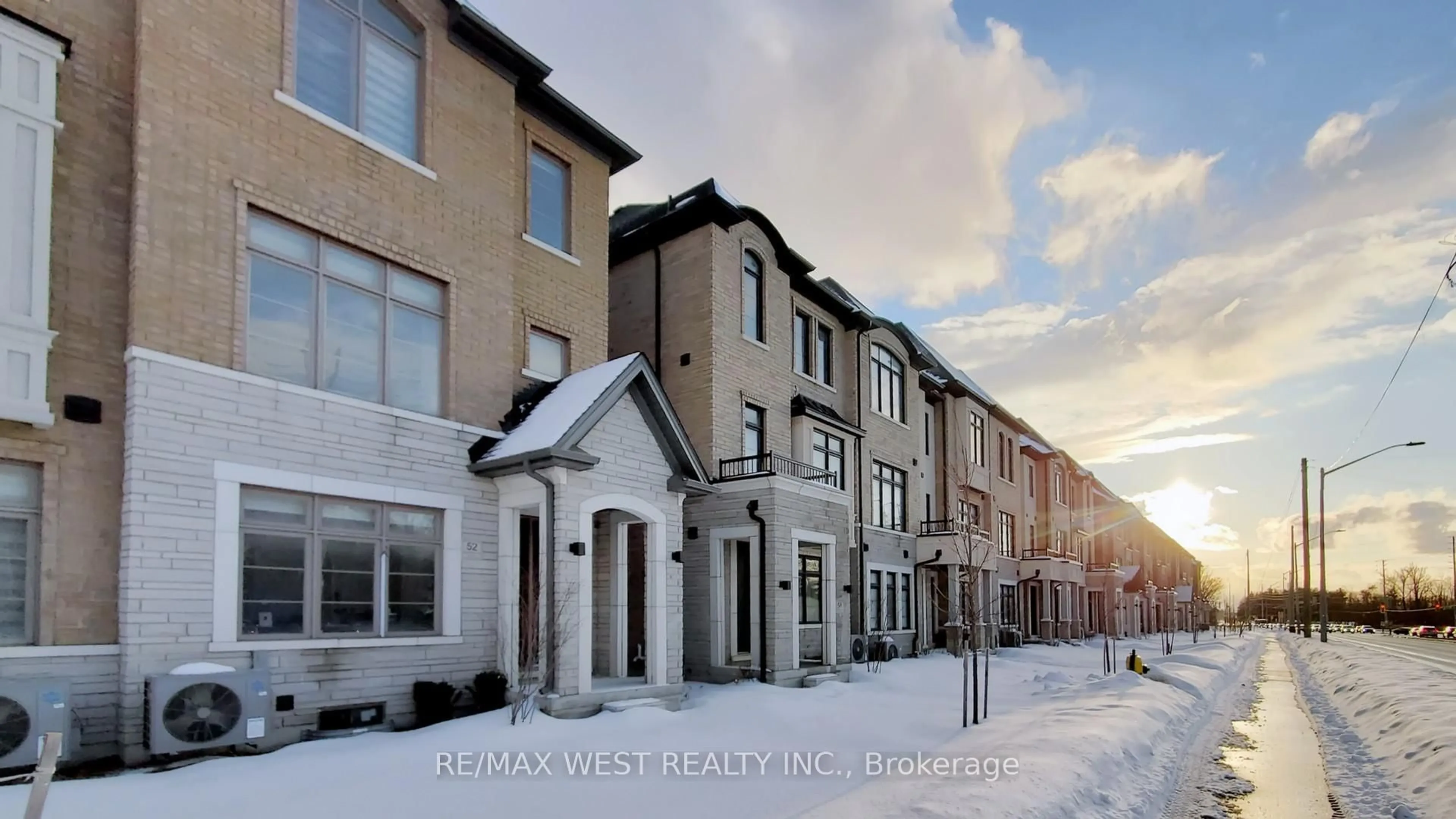 Unknown for 58 De La Roche Dr, Vaughan Ontario L4H 5G4