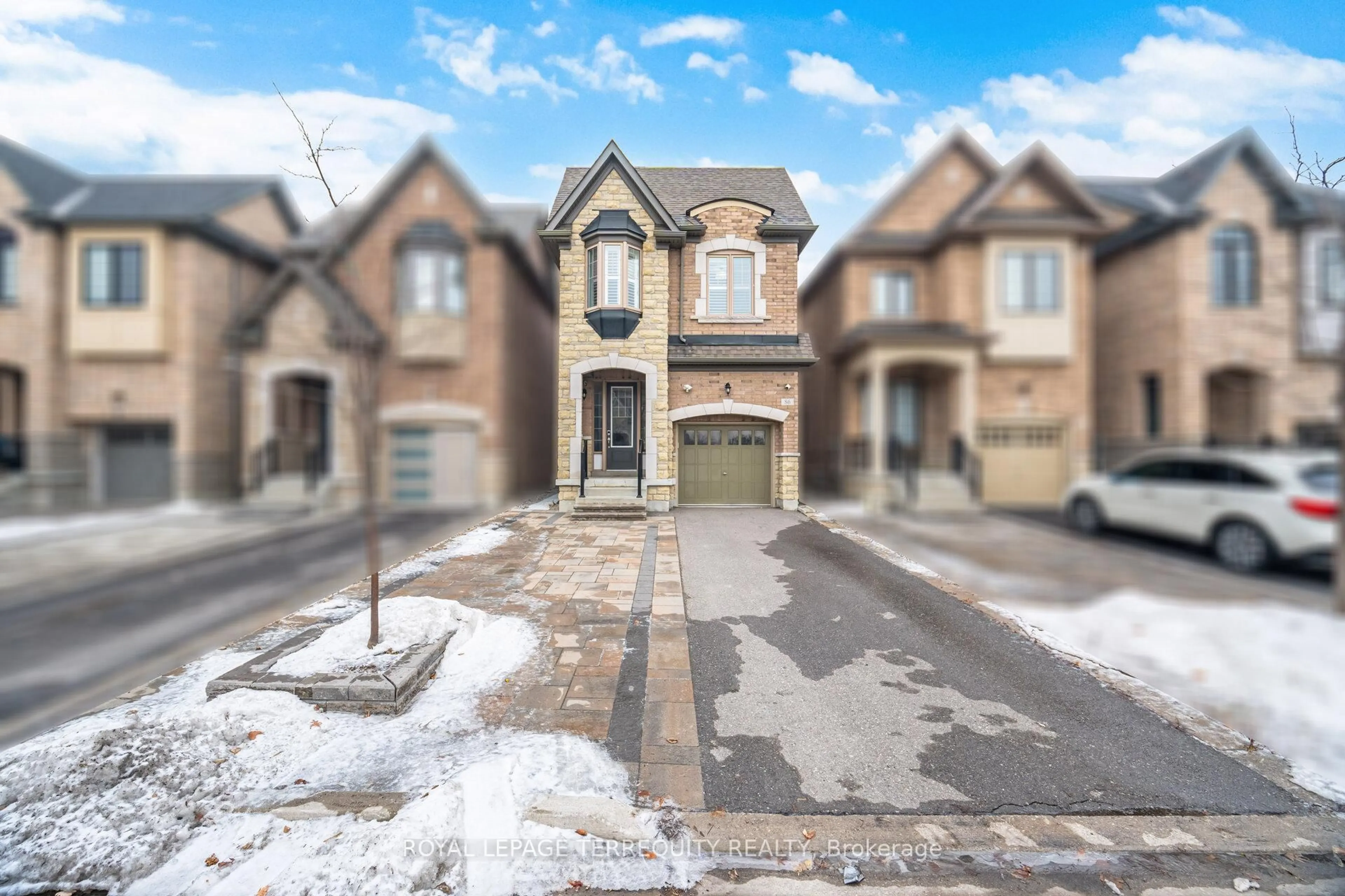 Unknown for 86 Hatton Garden Rd, Vaughan Ontario L4H 3P8