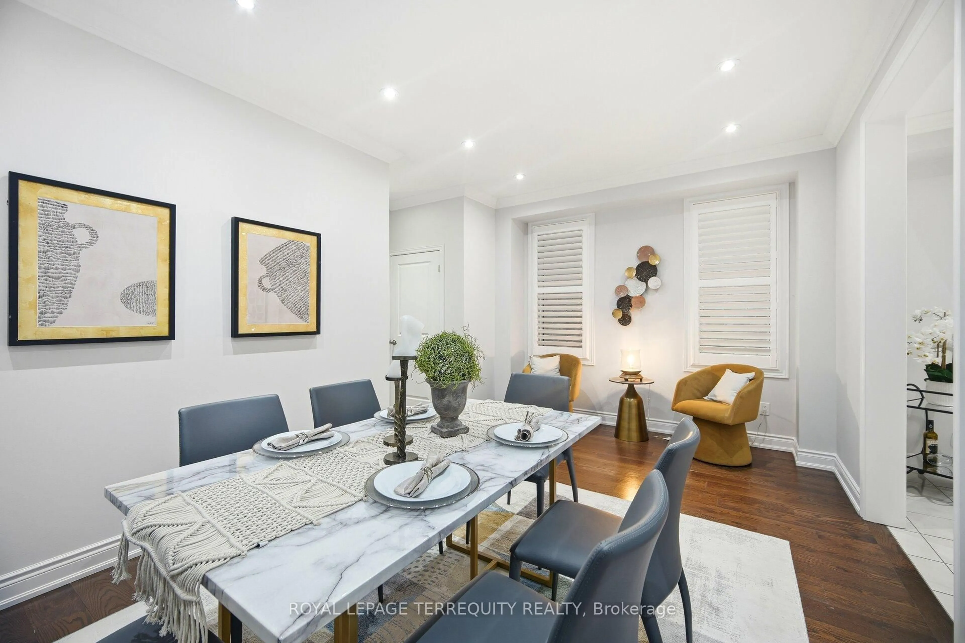 Dining room, unknown for 86 Hatton Garden Rd, Vaughan Ontario L4H 3P8