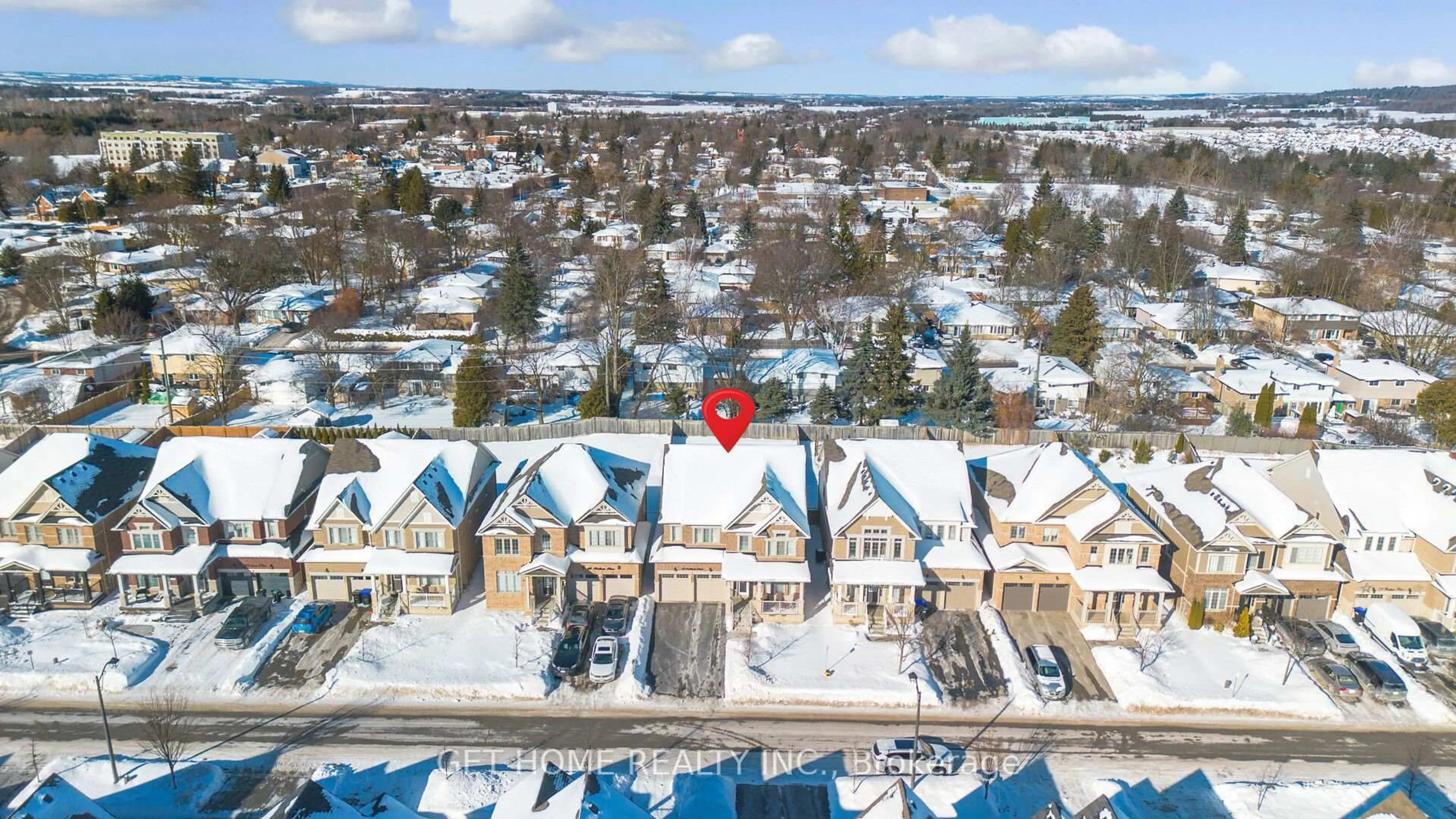 A pic from outside/outdoor area/front of a property/back of a property/a pic from drone, city buildings view from balcony for 62 Pridham Pl, New Tecumseth Ontario L0G 1W0