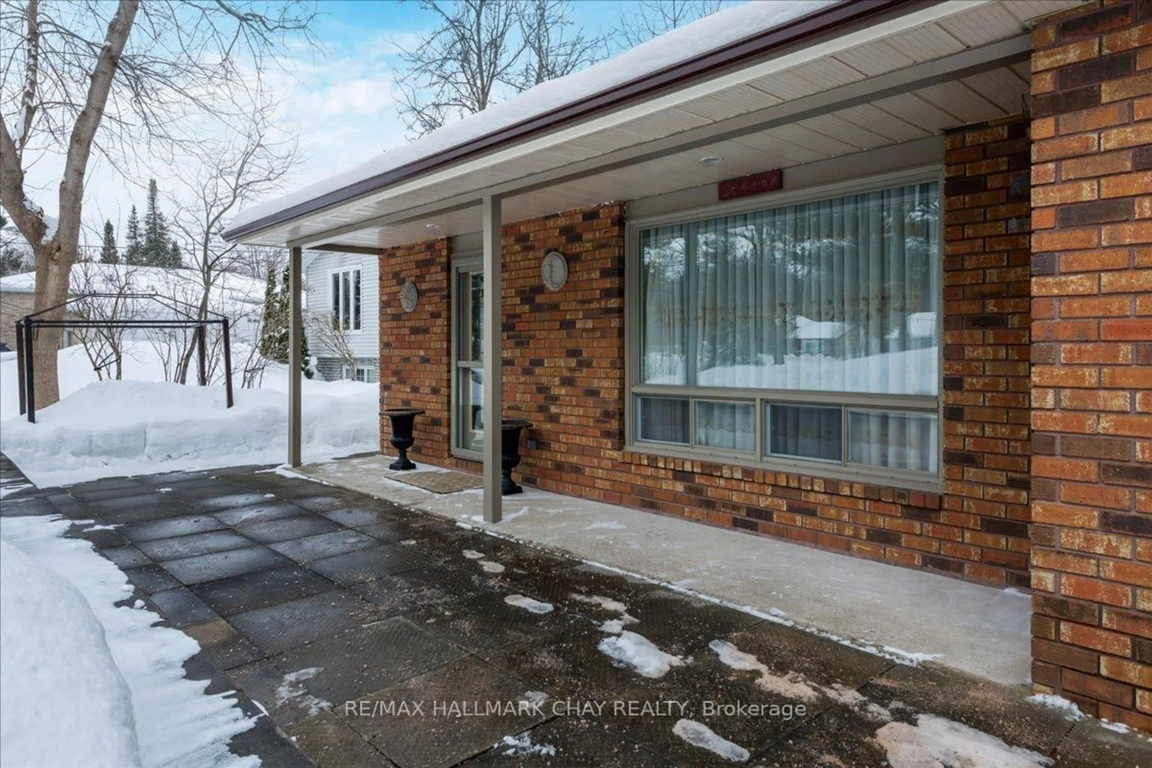 Unknown for 3214 Cove Ave, Innisfil Ontario L9S 2K7