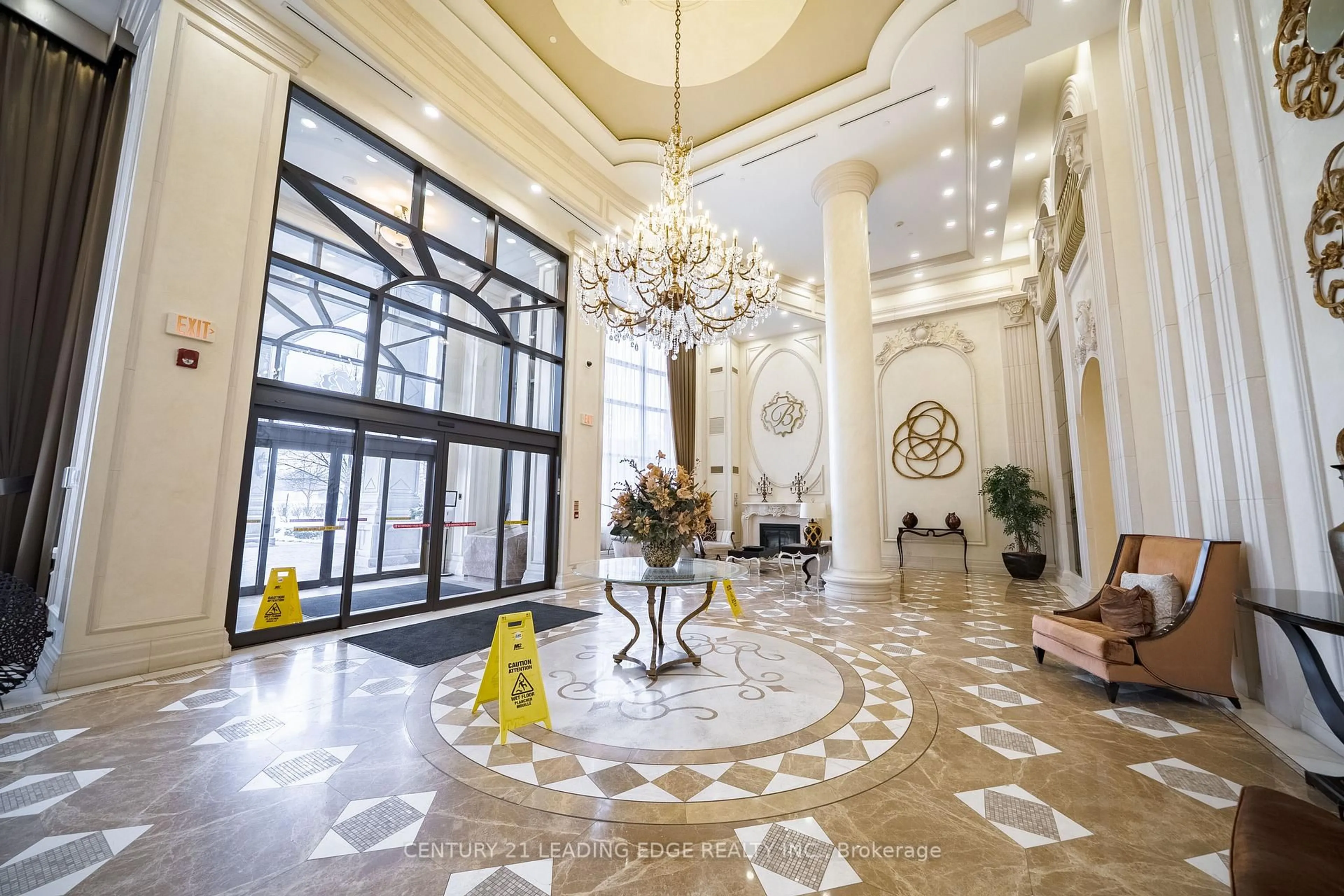 Lobby for 9245 JANE St #1504, Vaughan Ontario L6A 0K1