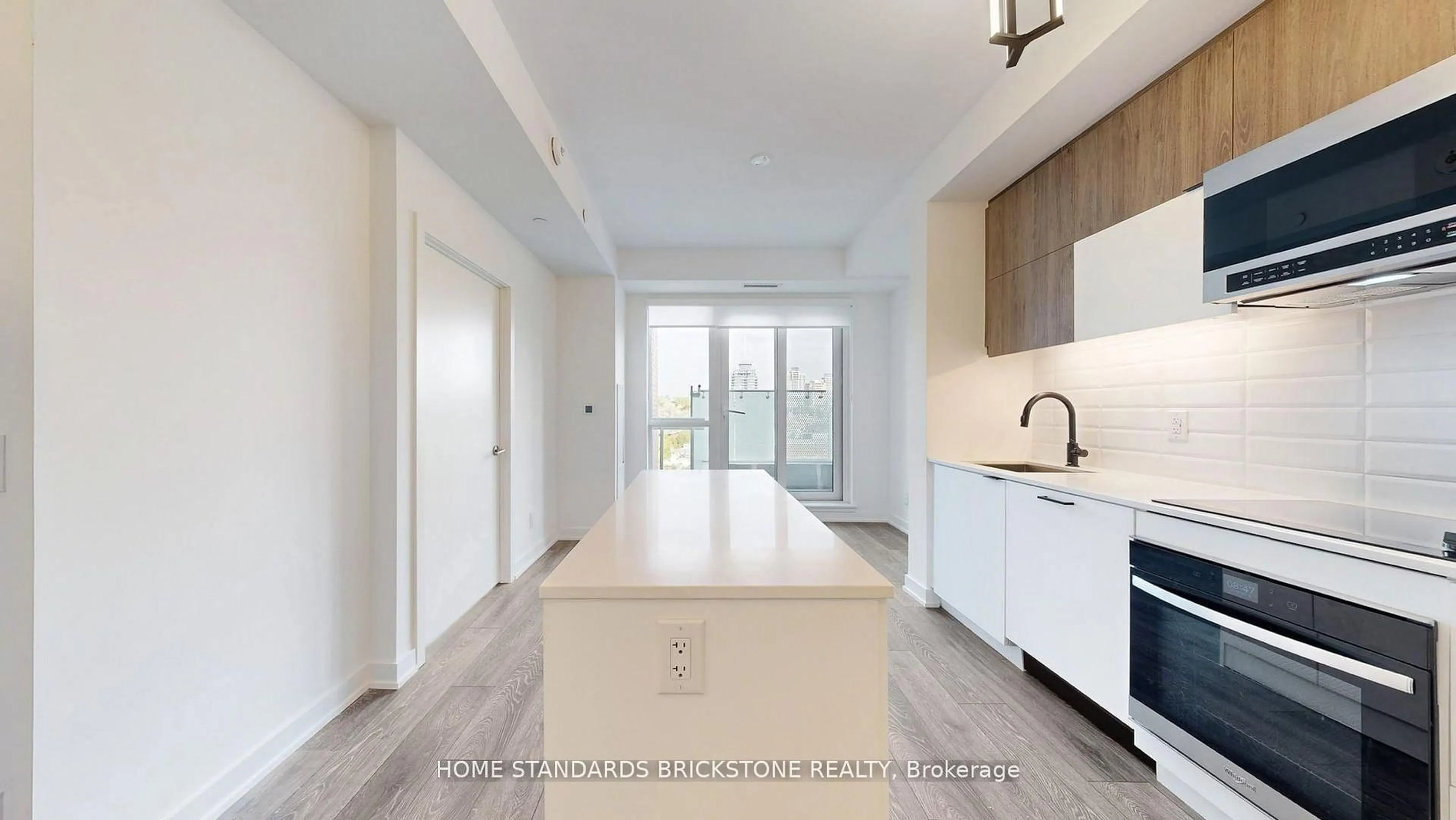 Open concept kitchen, unknown for 8888 Yonge St #321, Richmond Hill Ontario L4C 5V6