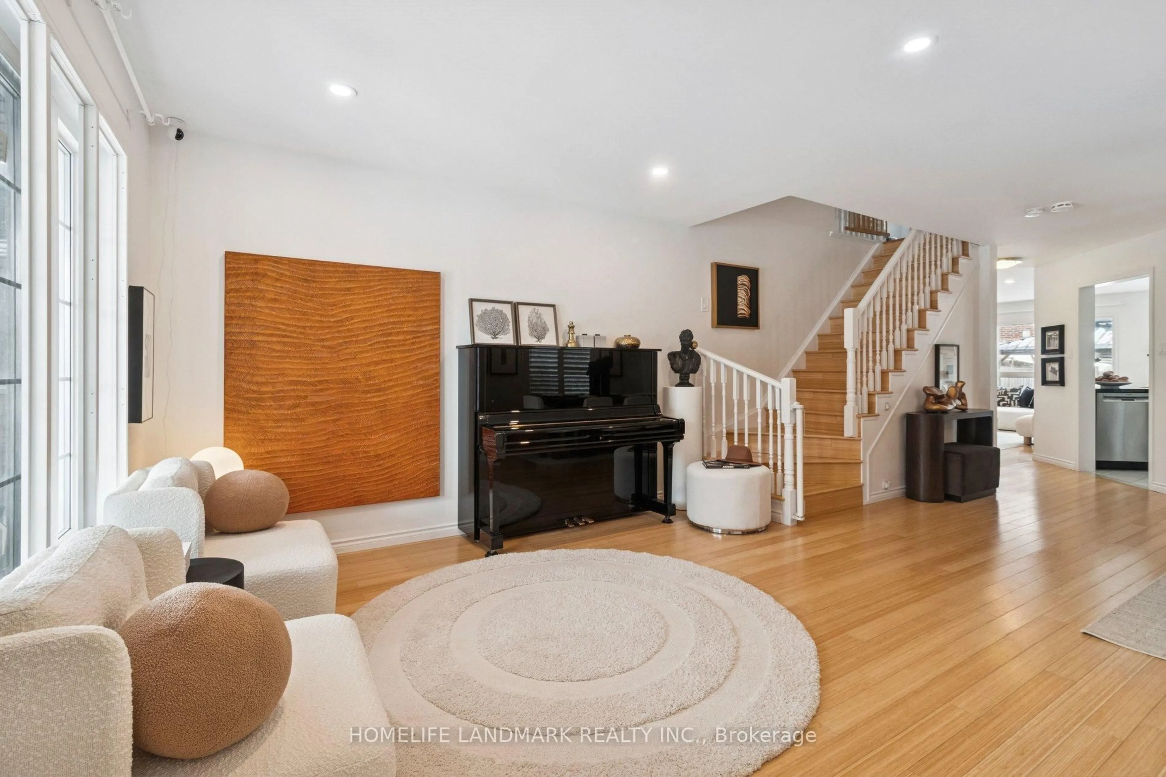 Unknown for 239 Fred Mclaren Blvd, Markham Ontario L6E 1T1