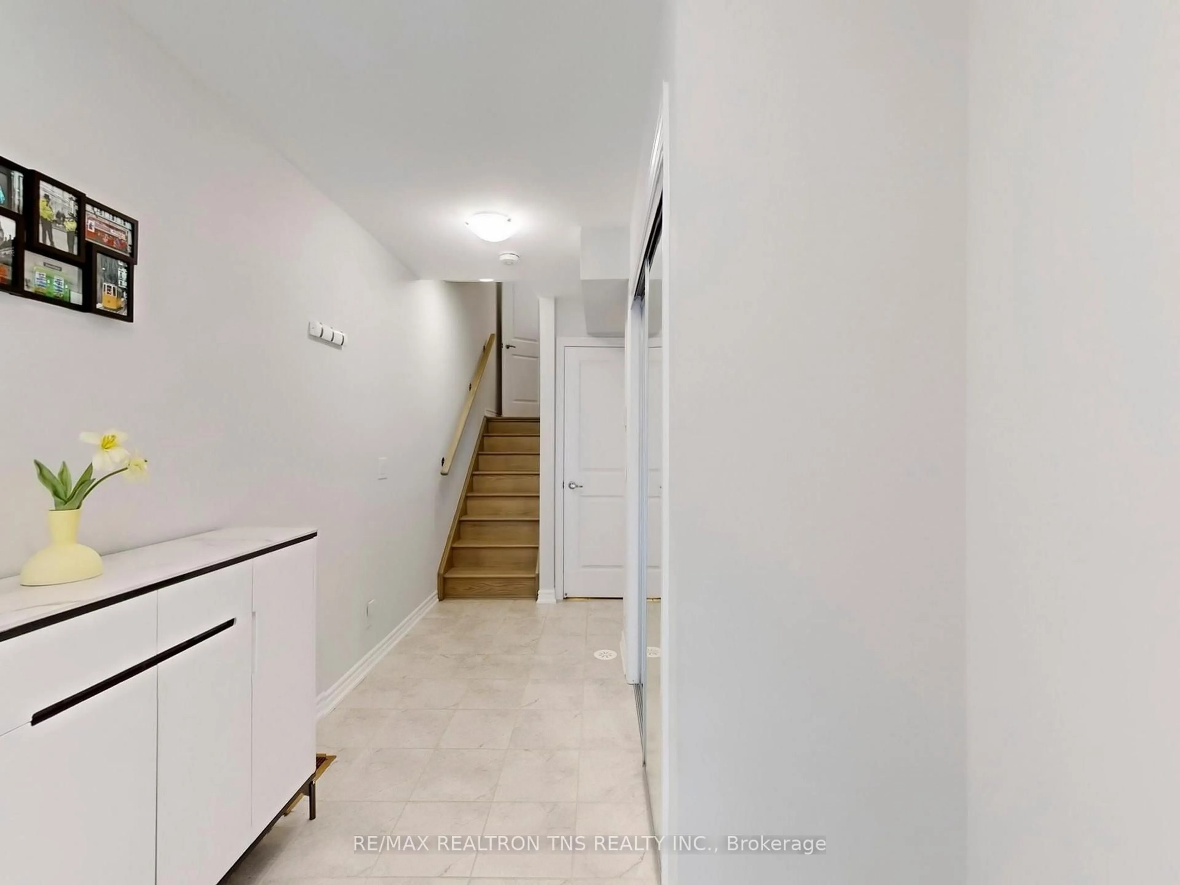 Unknown for 16 Herman Gilroy Lane, Markham Ontario L6C 3L7