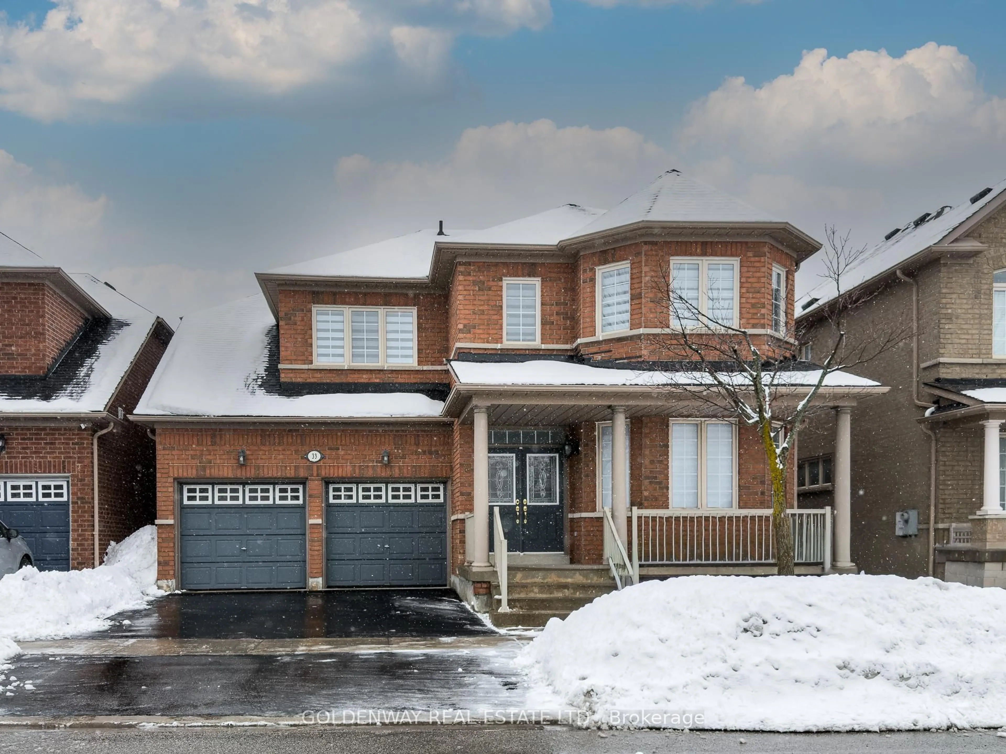 Home with brick exterior material, street for 33 Nichols Blvd, Markham Ontario L6C 3A6