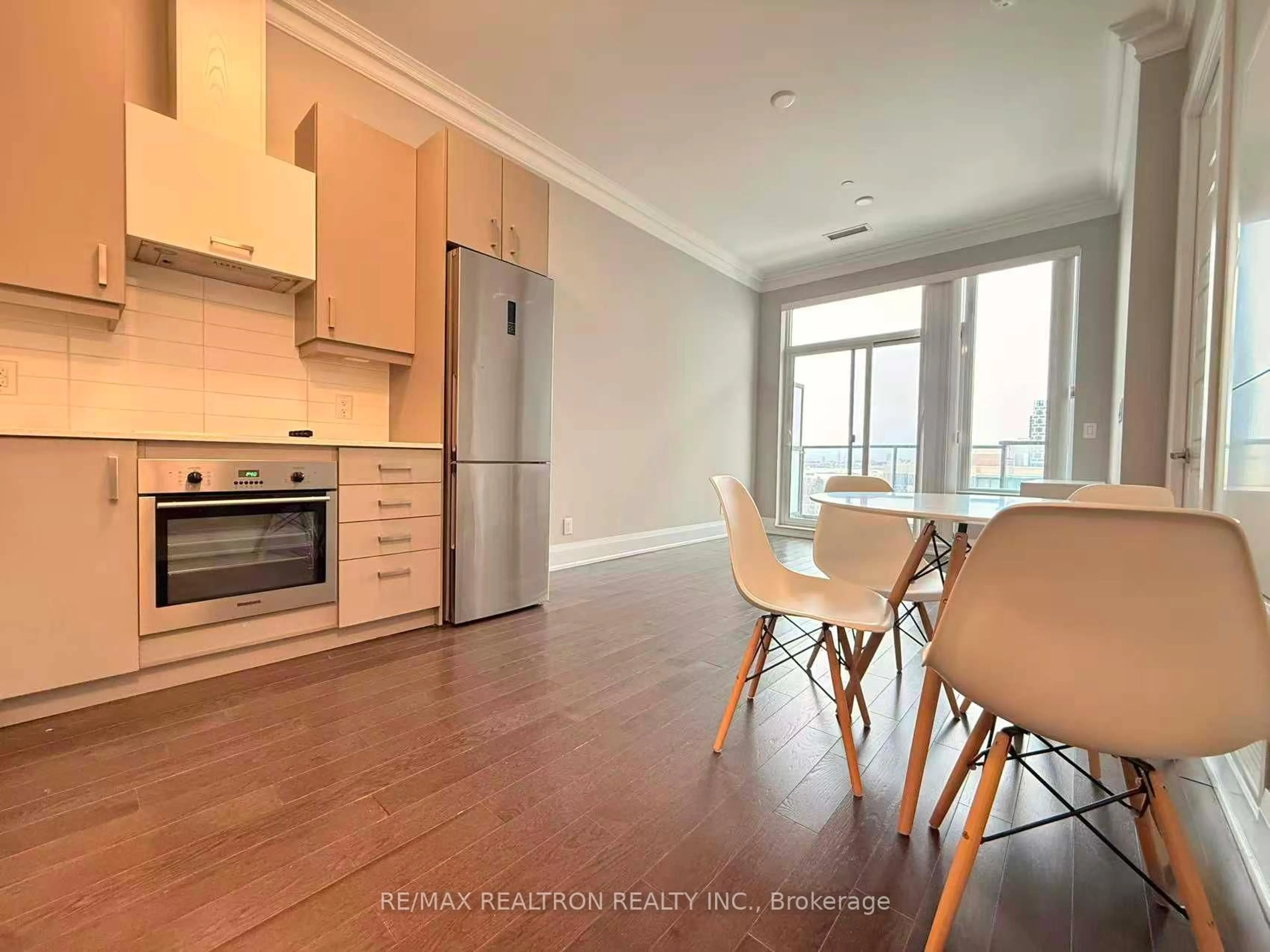 A pic of a room for 28 Uptown Dr #Ph18, Markham Ontario L3R 5M8