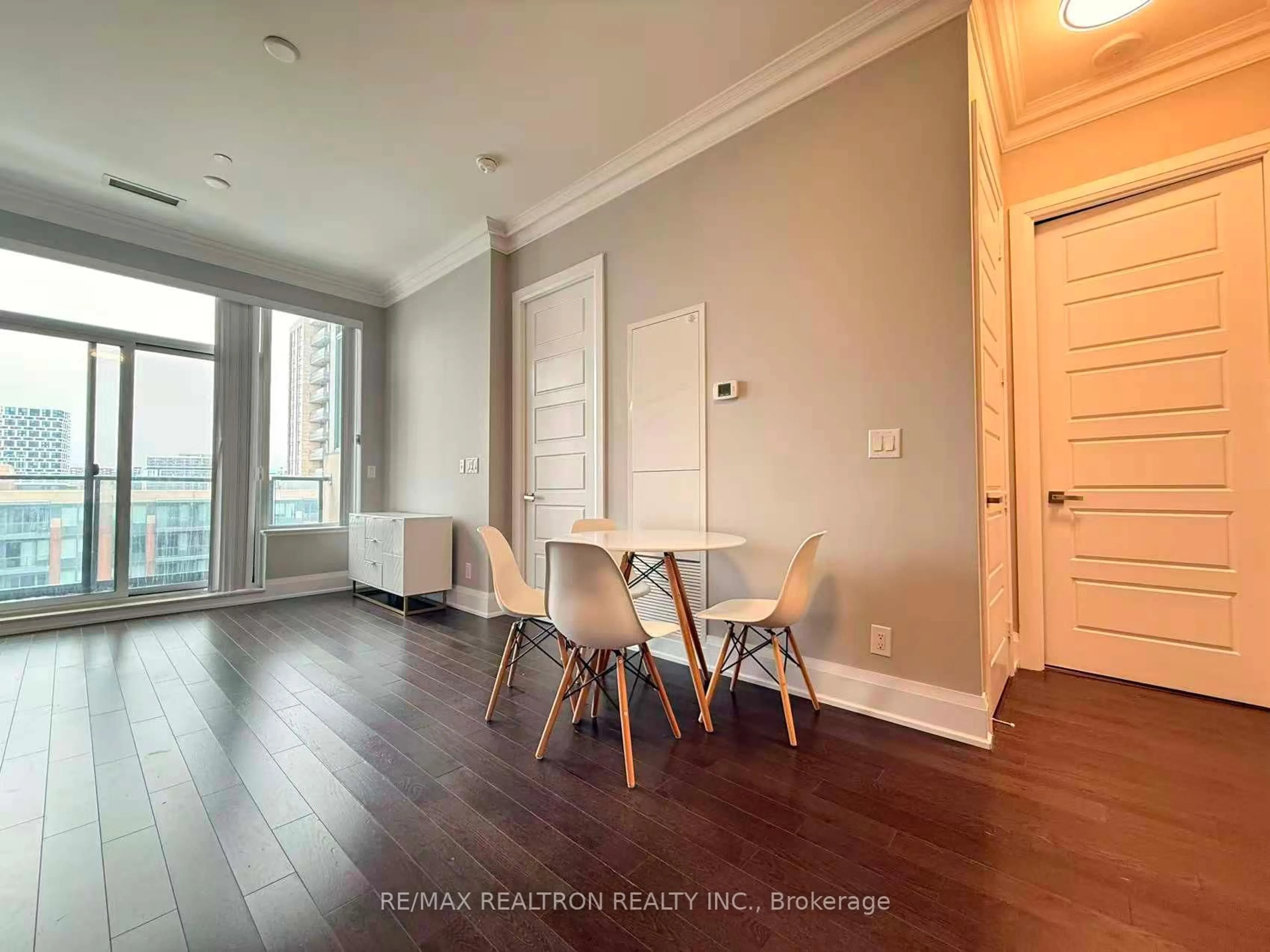 A pic of a room for 28 Uptown Dr #Ph18, Markham Ontario L3R 5M8