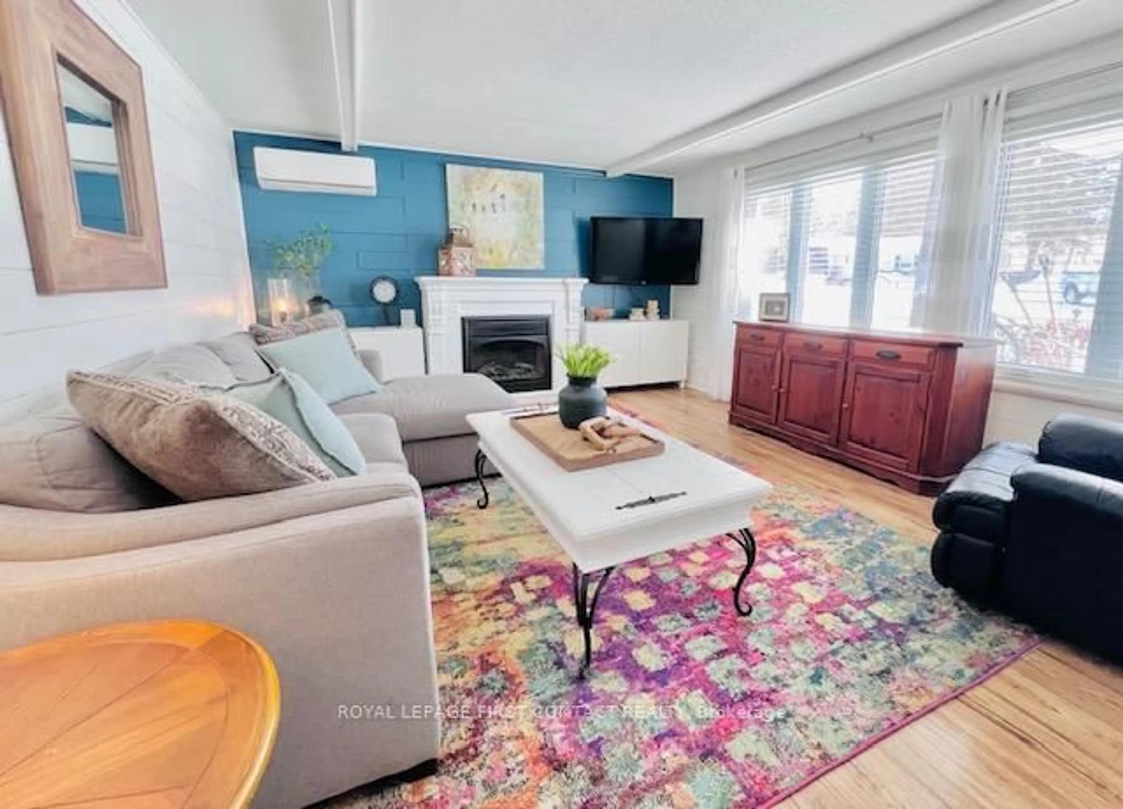 Living room with furniture, unknown for 2 Nature Tr, Innisfil Ontario L9S 1K7