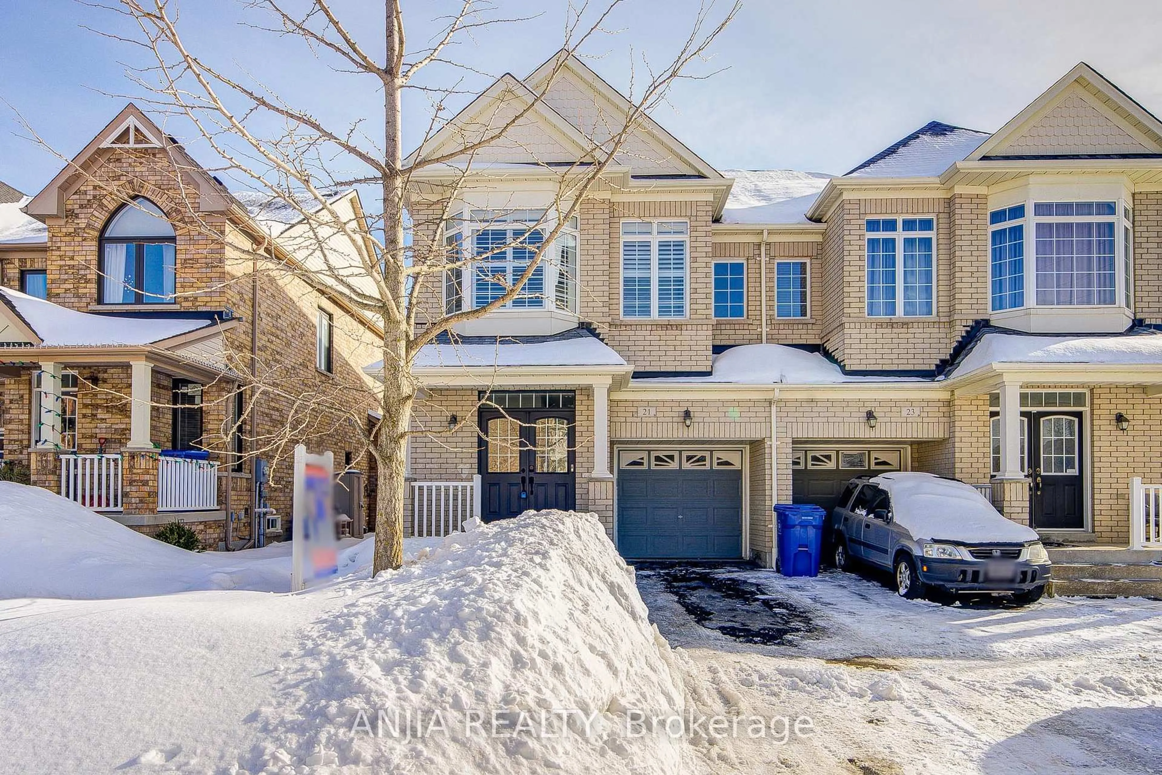 Home with brick exterior material, street for 21 Firbank Lane, Whitchurch-Stouffville Ontario L4A 0K7