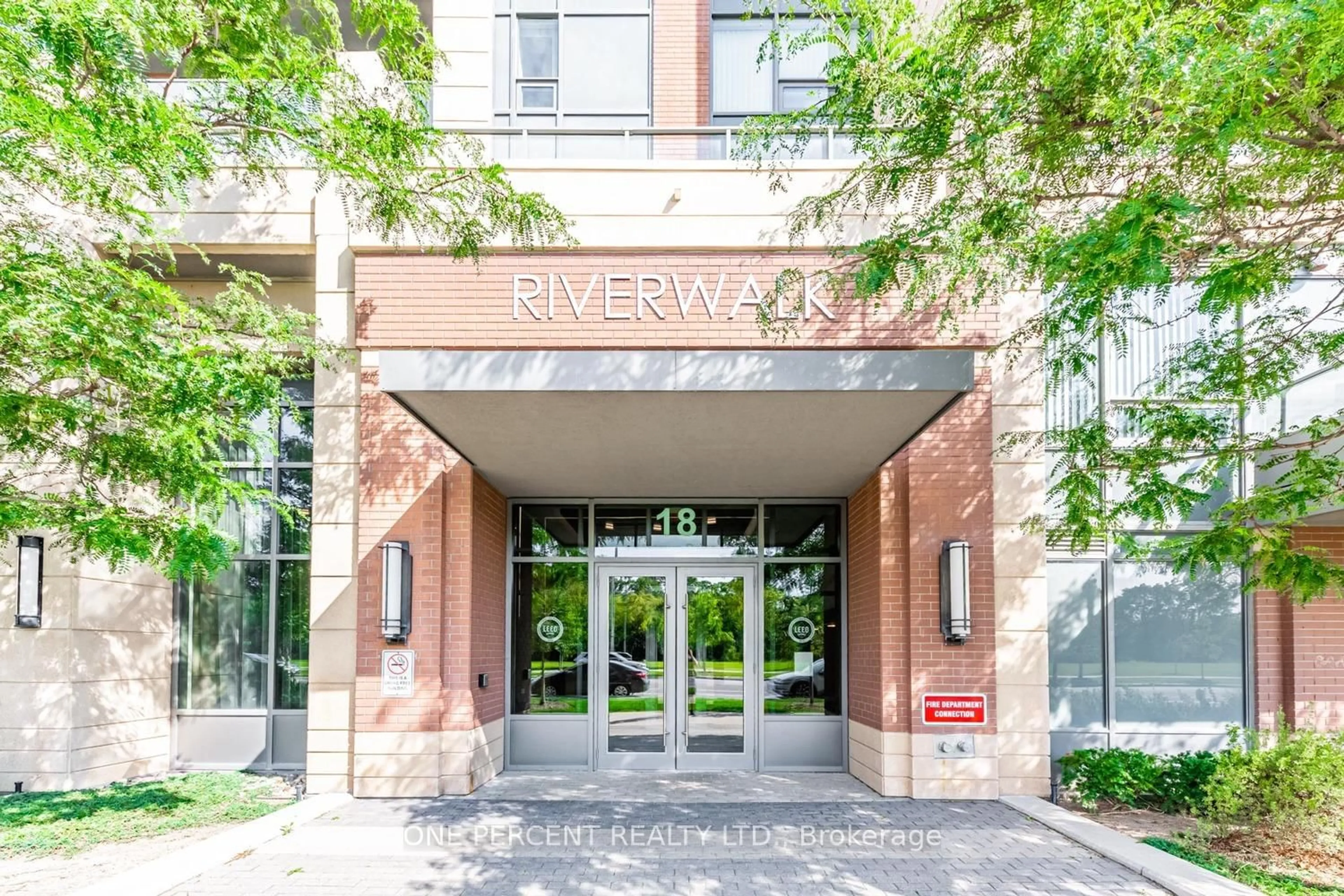 Indoor foyer for 18 Uptown Dr #705, Markham Ontario L3R 5M5