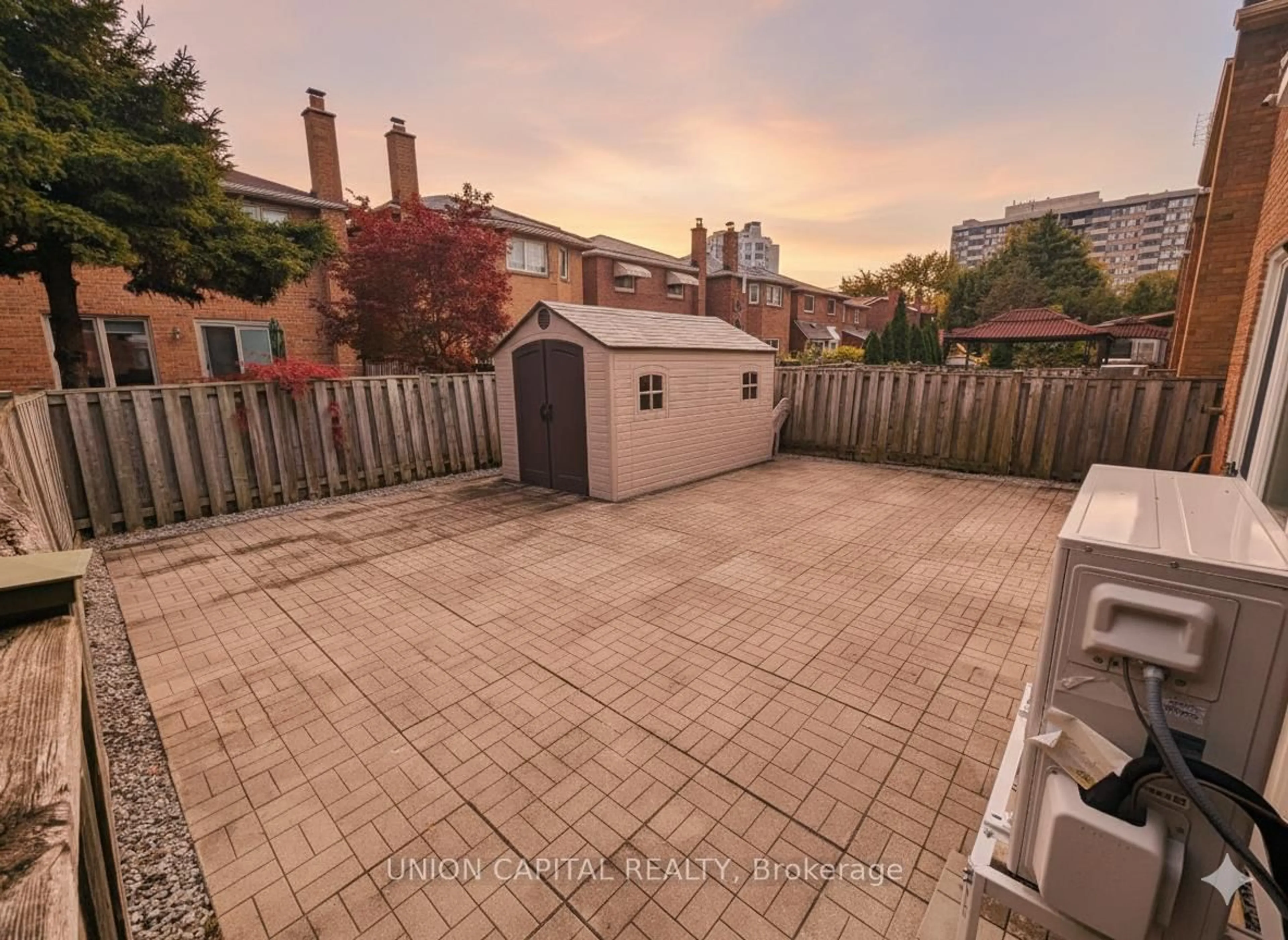 A pic from outside/outdoor area/front of a property/back of a property/a pic from drone, street for 29 Thurman Rd, Vaughan Ontario L4J 6S3