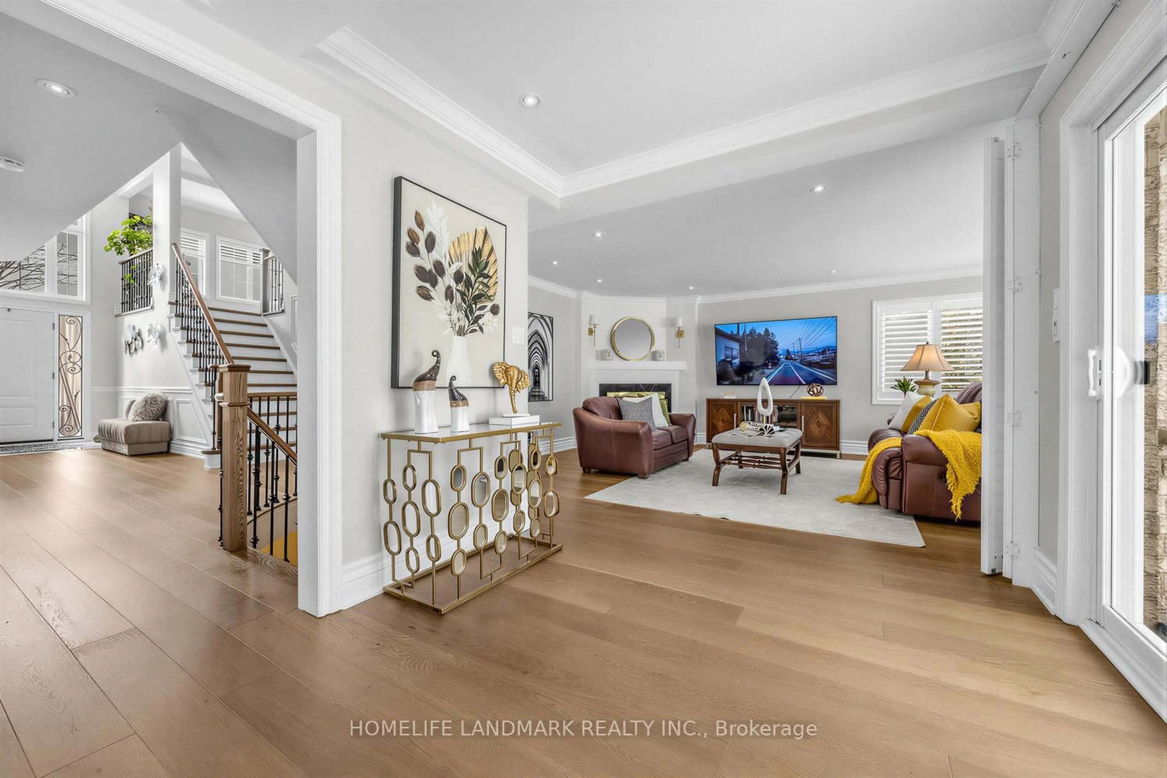 Unknown for 1098 Secretariate Rd, Newmarket Ontario L3X 1M3